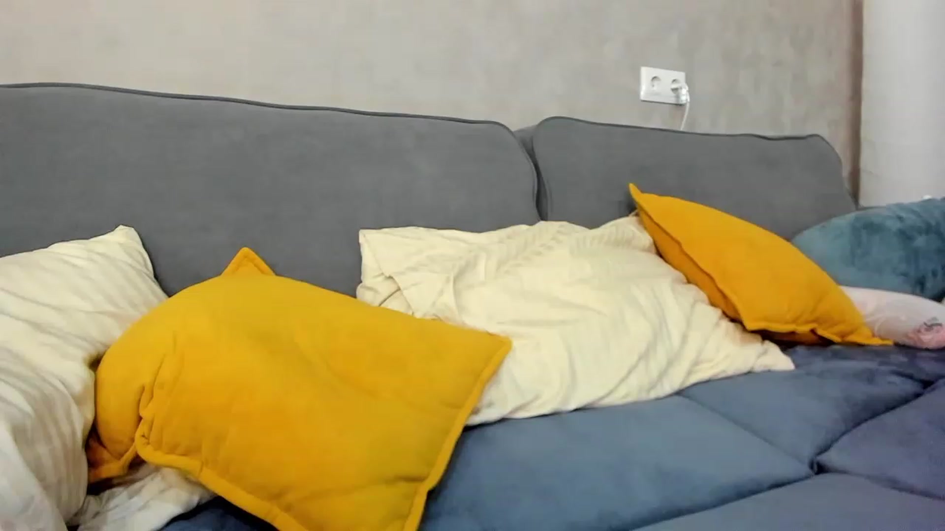 Gallery image thumbnail from SweetyAri's myfreecams stream on, 03/02/2024, 08:55 image 10 of 20