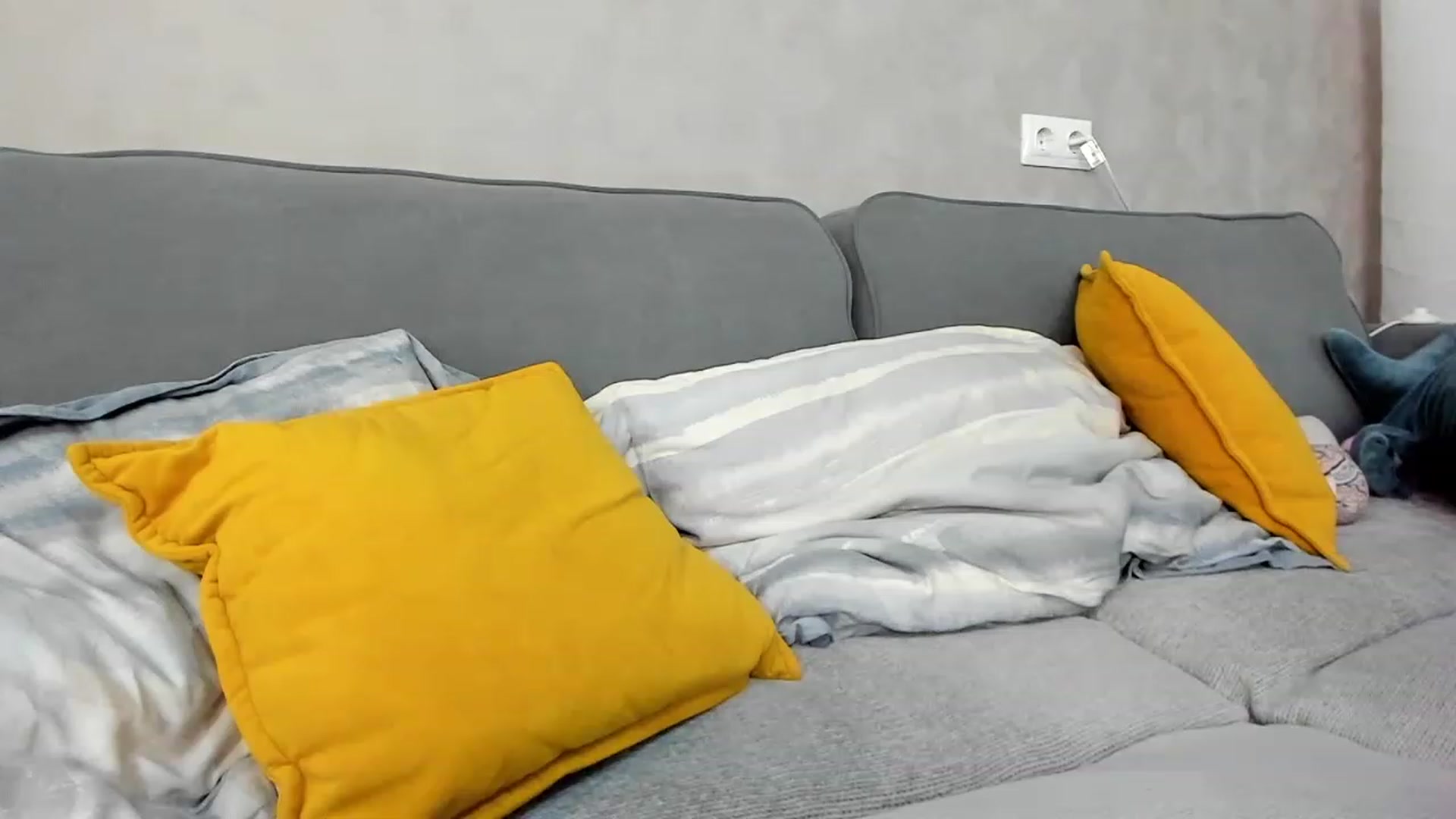 Gallery image thumbnail from SweetyAri's myfreecams stream on, 03/10/2024, 08:56 image 4 of 20