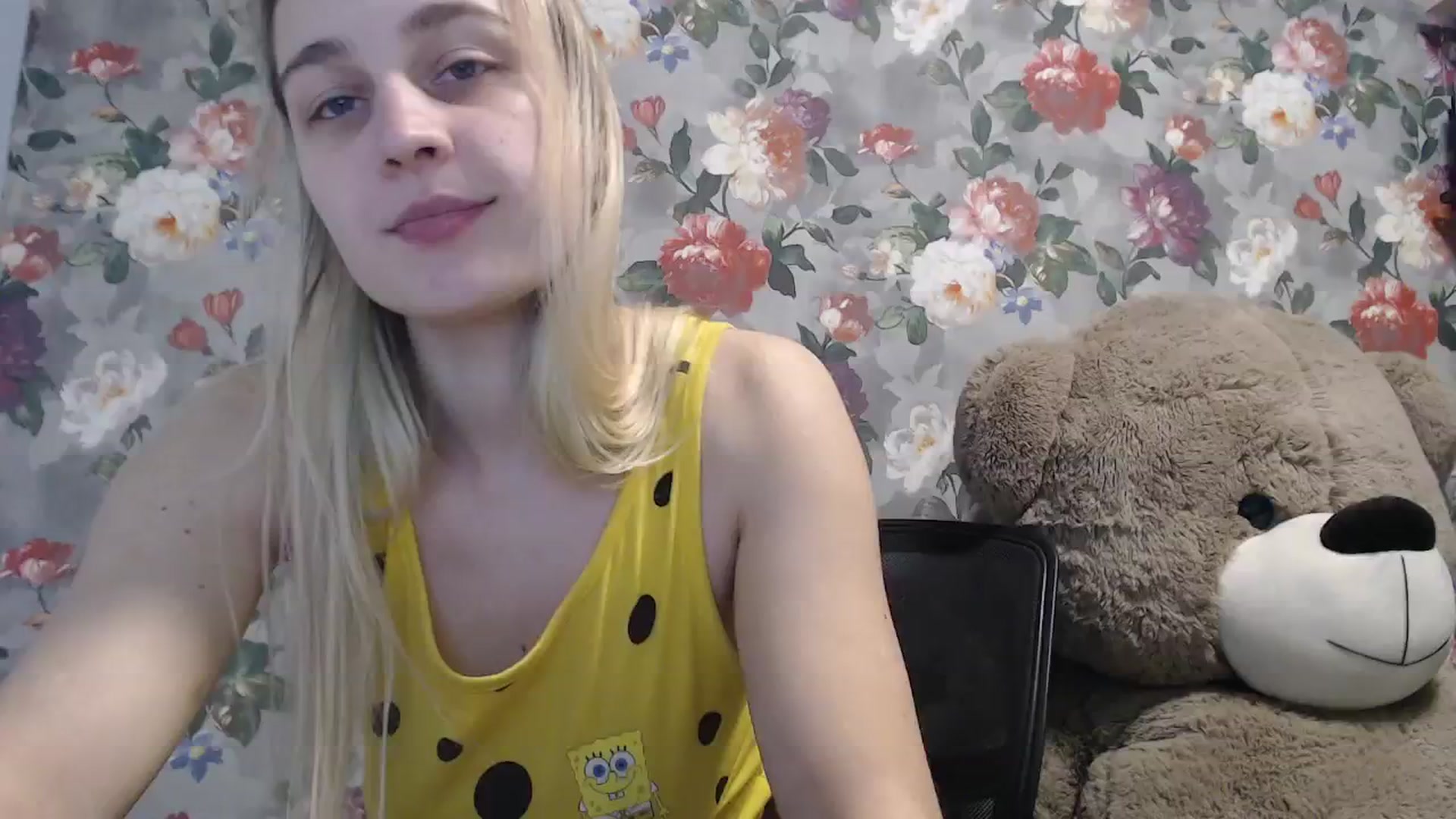 Gallery image thumbnail from SweetyDonut's myfreecams stream on, 03/01/2026, 16:39 image 15 of 20