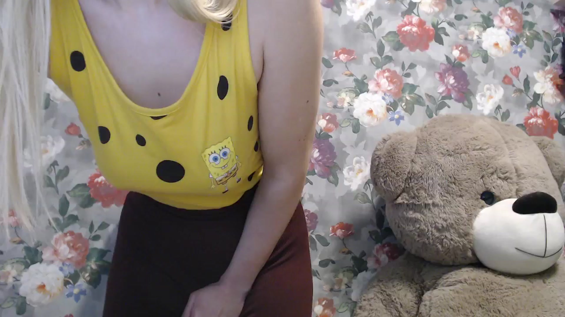 Gallery image thumbnail from SweetyDonut's myfreecams stream on, 03/01/2026, 19:22 image 15 of 20