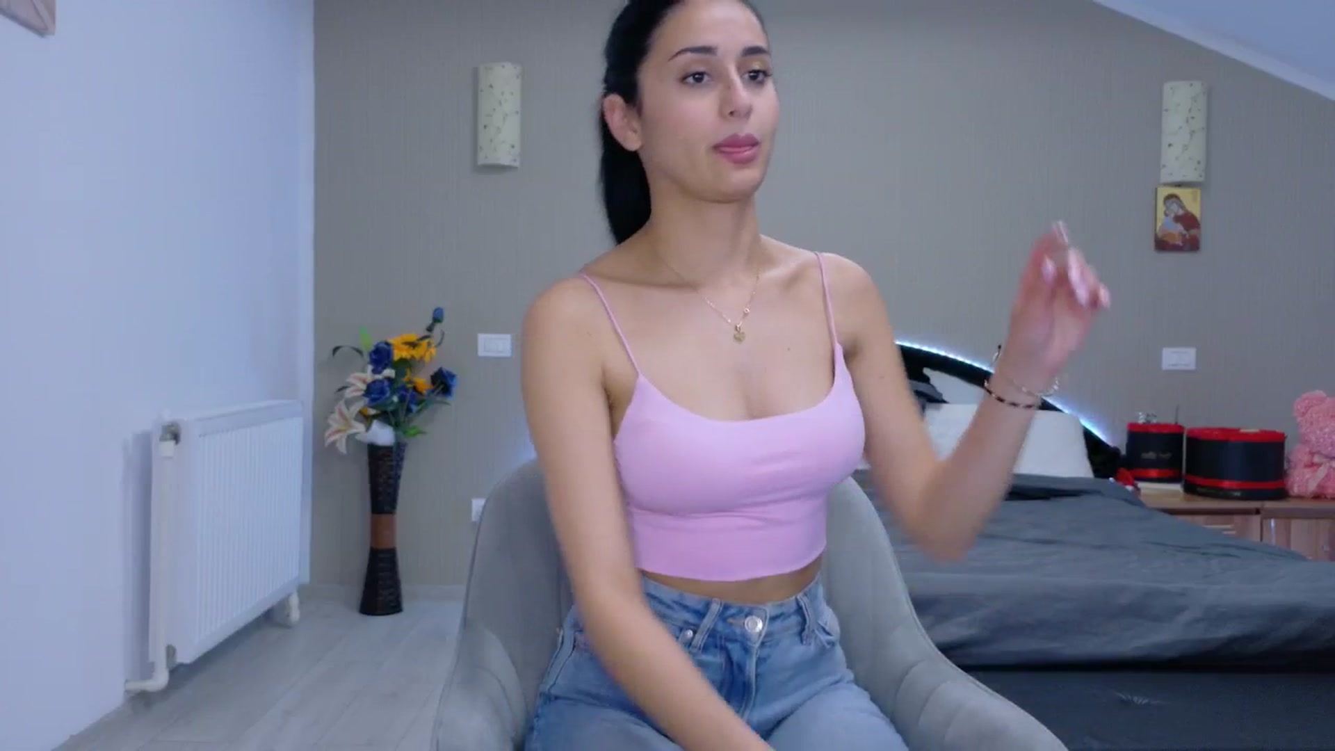 Gallery image thumbnail from SweetyKell's myfreecams stream on, 03/27/2026, 13:45 image 11 of 20