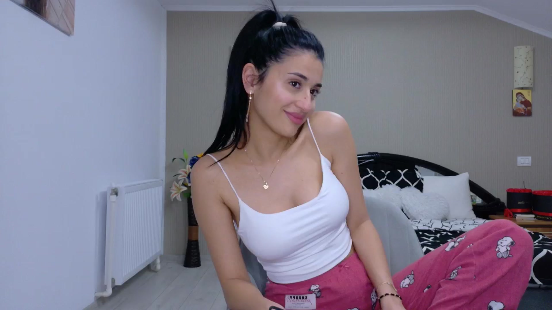 Gallery image thumbnail from SweetyKell's myfreecams stream on, 04/02/2026, 23:29 image 13 of 20
