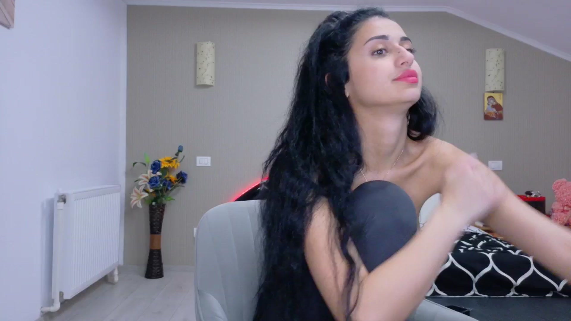 Gallery image thumbnail from SweetyKell's myfreecams stream on, 04/04/2026, 23:55 image 13 of 20