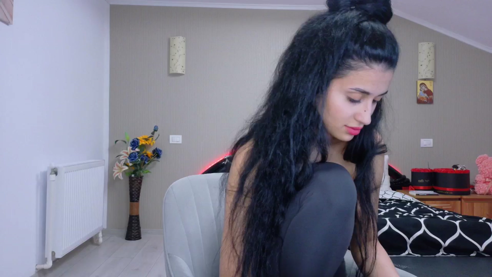 Gallery image thumbnail from SweetyKell's myfreecams stream on, 04/04/2026, 23:55 image 3 of 20