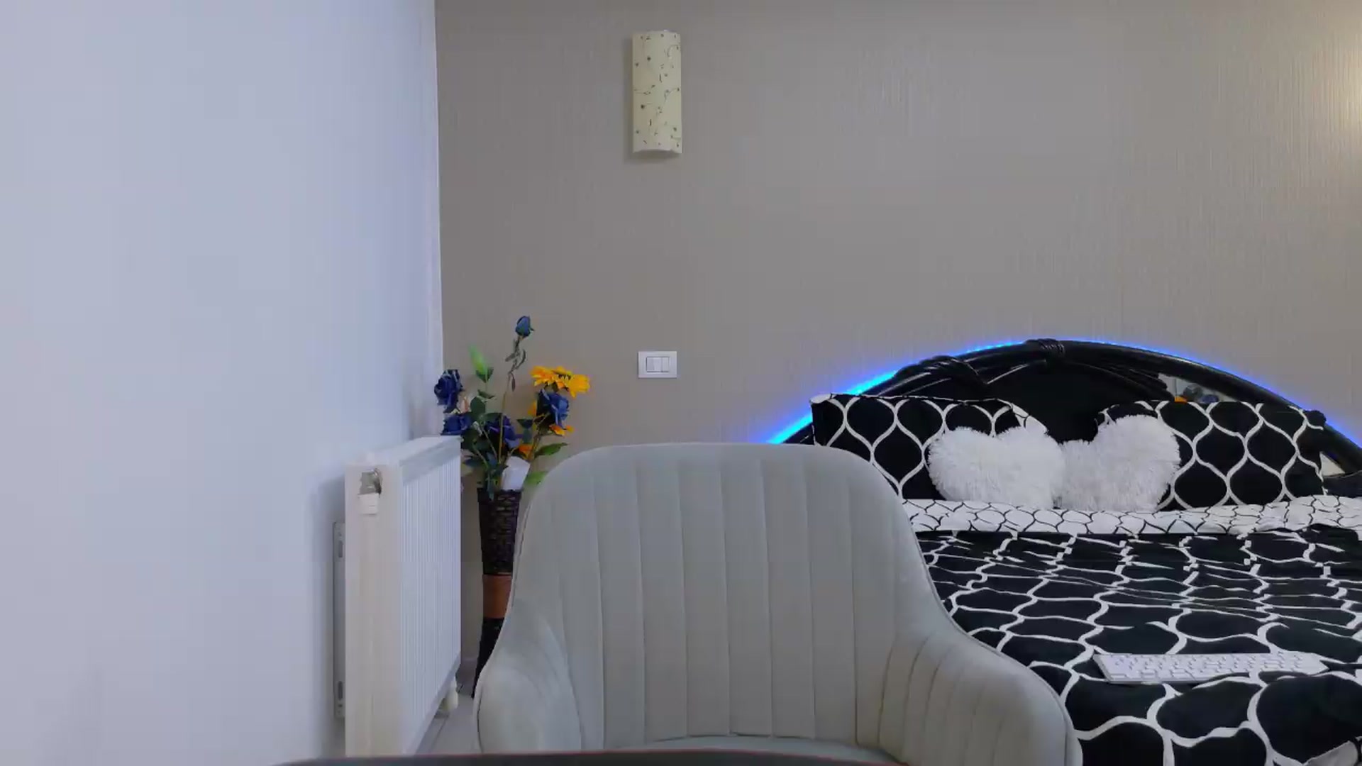 Gallery image thumbnail from SweetyKell's myfreecams stream on, 06/01/2026, 17:14 image 12 of 20