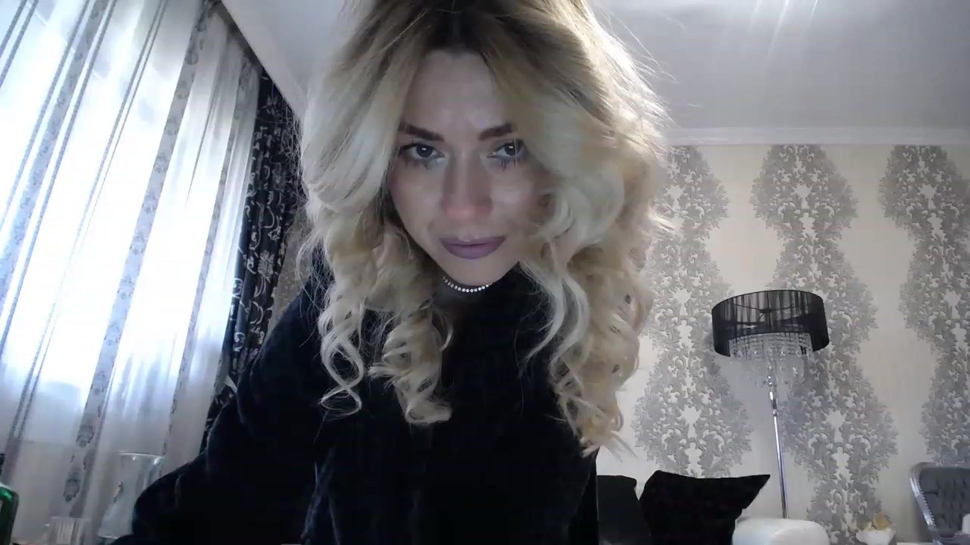 Gallery image thumbnail from SweetyKimber's myfreecams stream on, 11/22/2022, 08:51 image 18 of 20