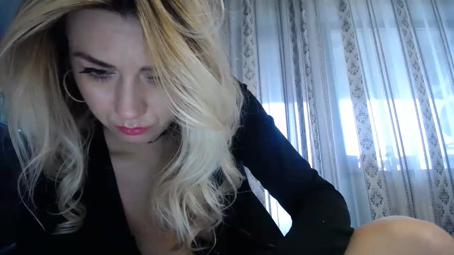 Gallery image thumbnail from SweetyKimber's myfreecams stream on, 11/24/2022, 09:06 image 20 of 20