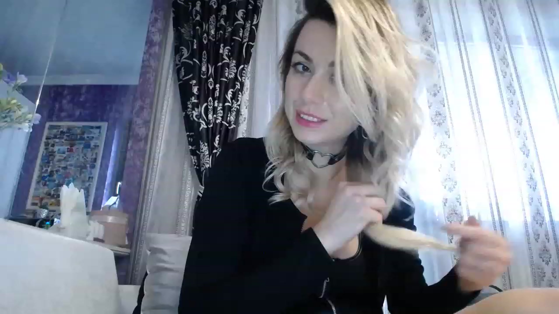 Gallery image thumbnail from SweetyKimber's myfreecams stream on, 11/24/2022, 09:06 image 13 of 20
