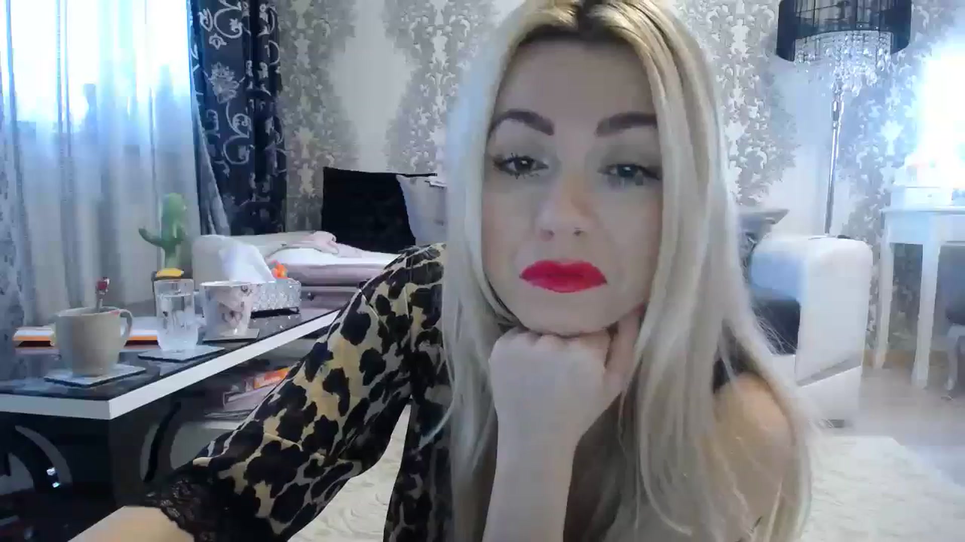 Gallery image thumbnail from SweetyKimmy's myfreecams stream on, 11/07/2023, 07:23 image 10 of 20