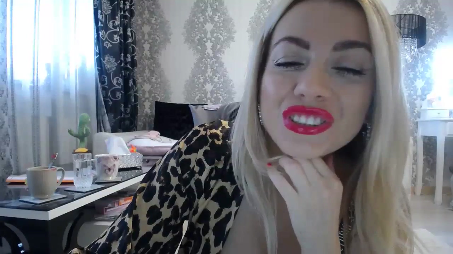 Gallery image thumbnail from SweetyKimmy's myfreecams stream on, 11/07/2023, 07:23 image 7 of 20