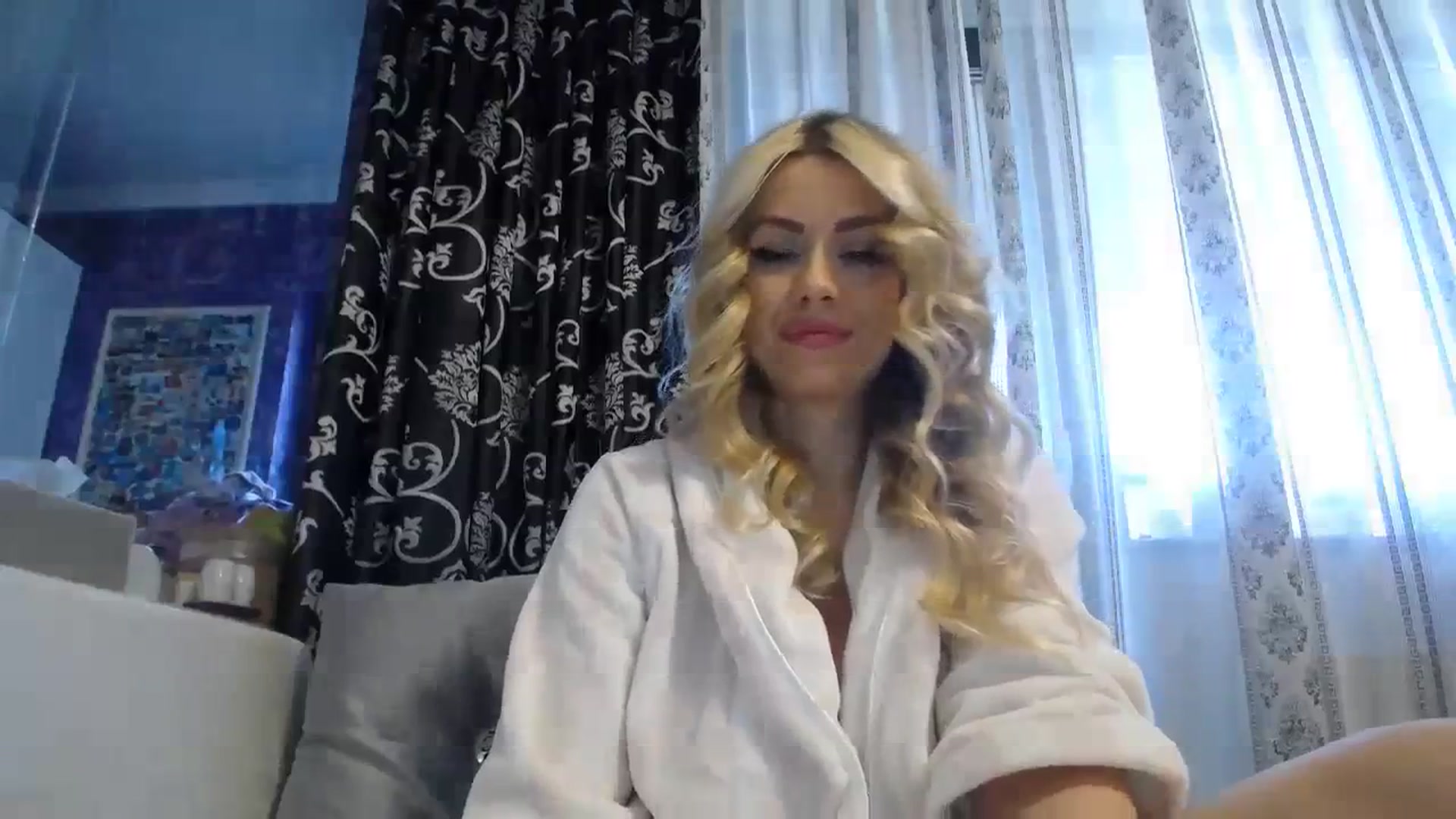 Gallery image thumbnail from SweetyKimmy's myfreecams stream on, 11/09/2023, 08:14 image 7 of 20