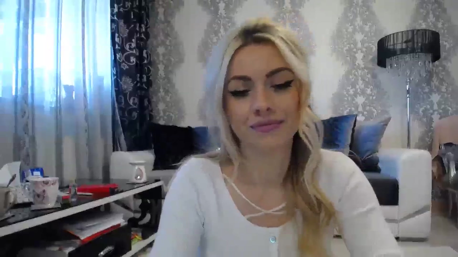 Gallery image thumbnail from SweetyKimmy's myfreecams stream on, 11/12/2023, 08:16 image 9 of 20