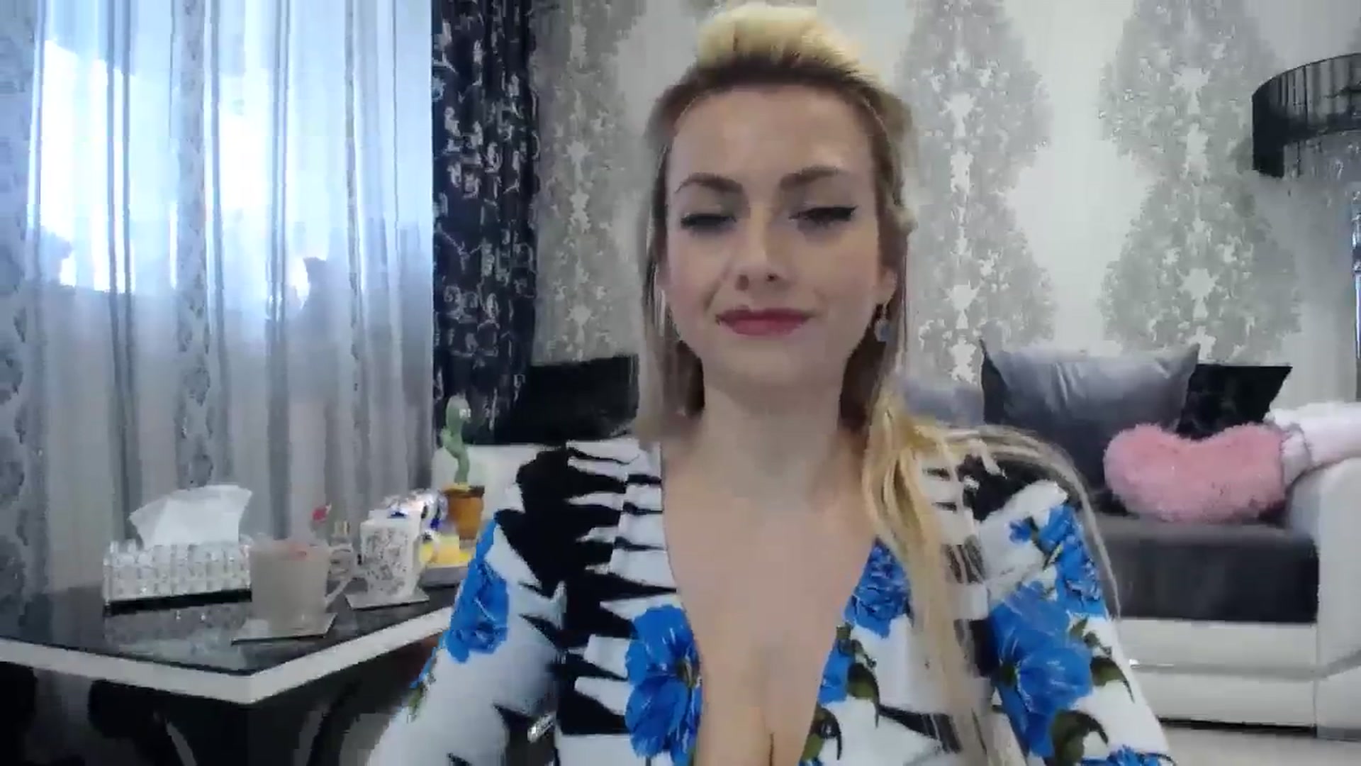 Gallery image thumbnail from SweetyKimmy's myfreecams stream on, 11/17/2023, 08:03 image 20 of 20