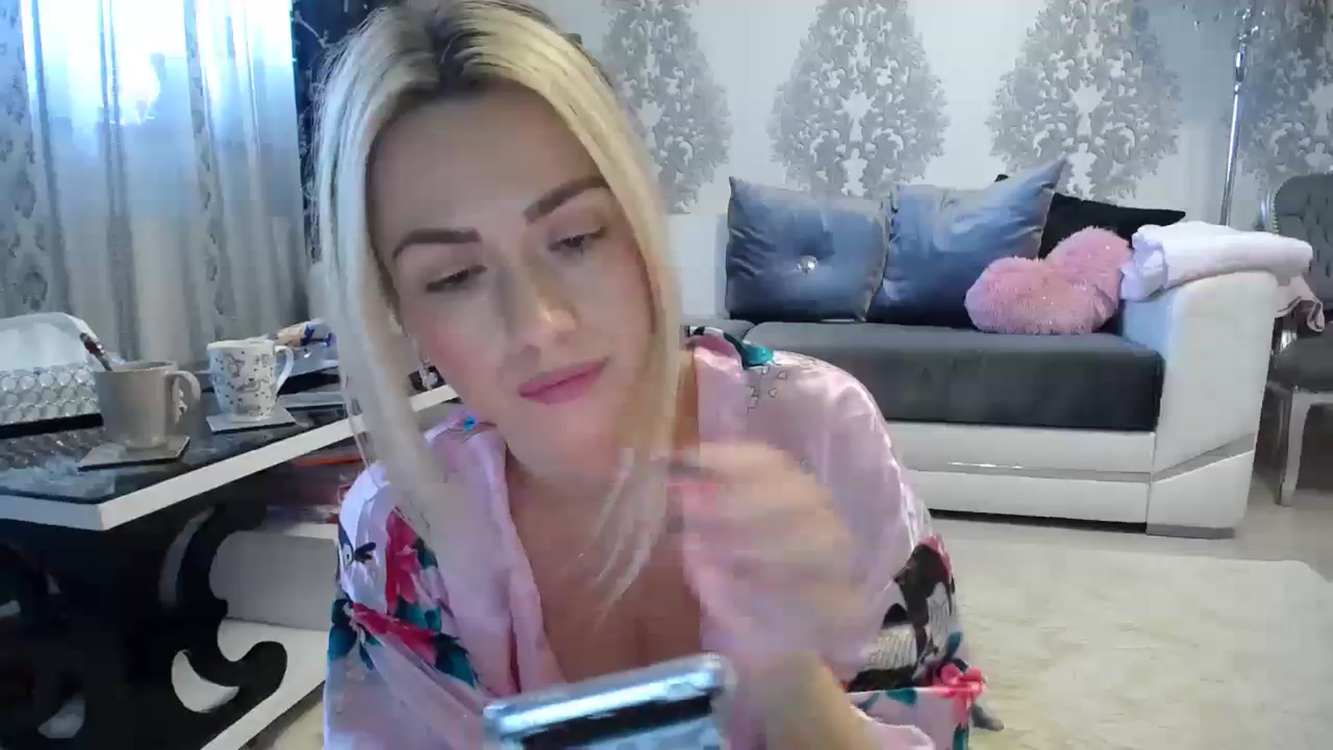 Gallery image thumbnail from SweetyKimmy's myfreecams stream on, 11/19/2023, 09:05 image 18 of 20