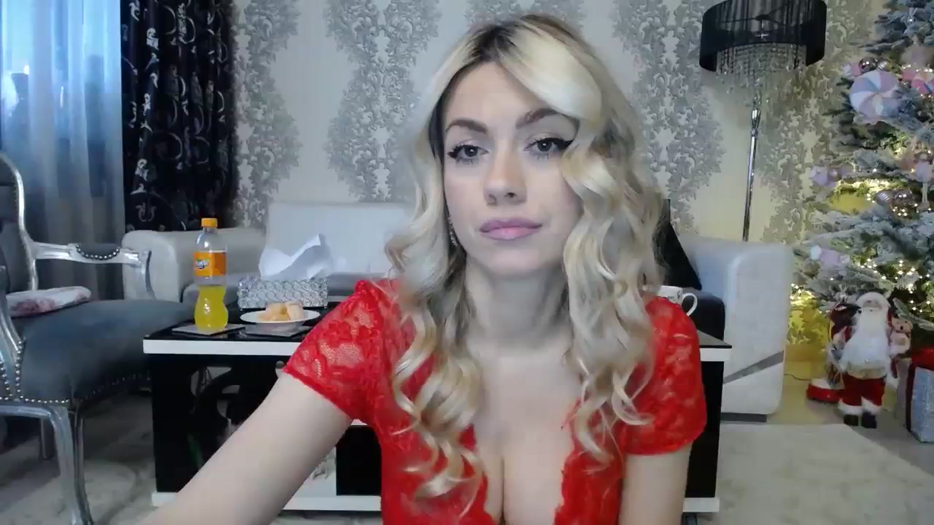 Gallery image thumbnail from SweetyKimmy's myfreecams stream on, 12/10/2023, 08:52 image 2 of 20