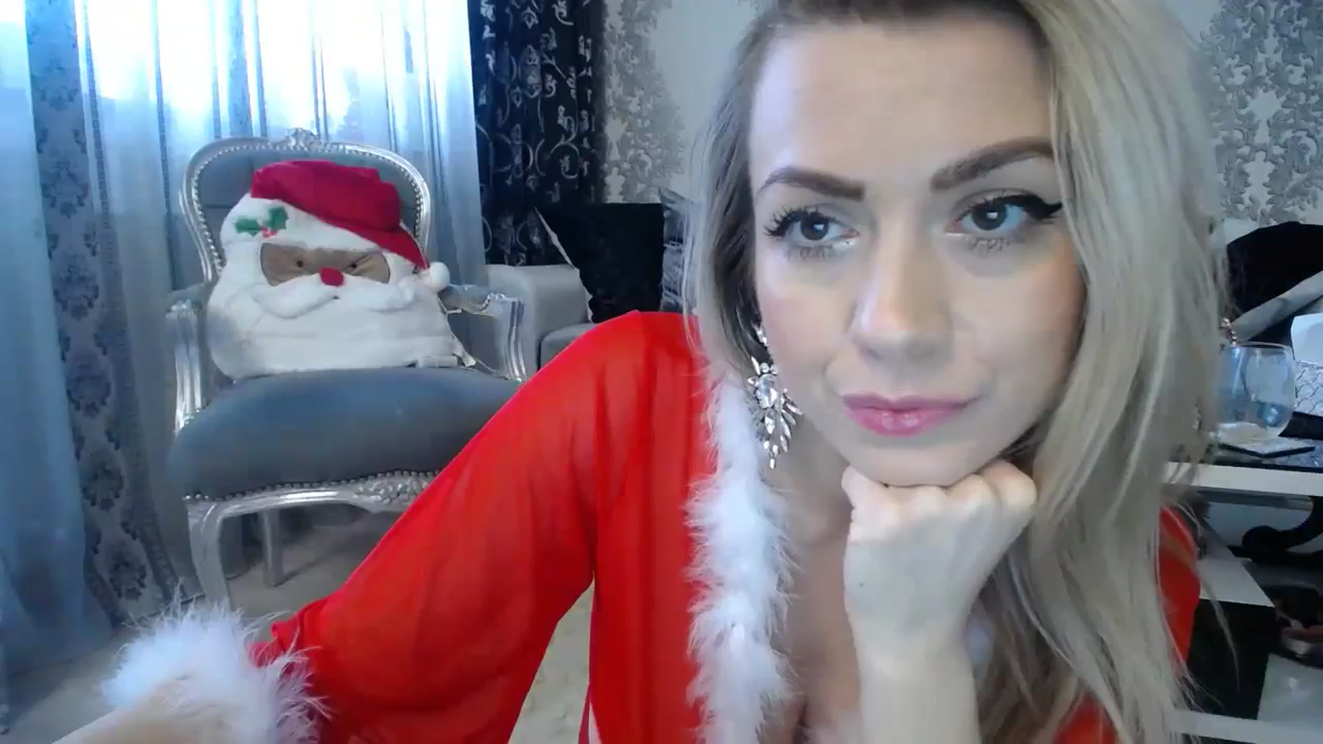 Gallery image thumbnail from SweetyKimmy's myfreecams stream on, 12/24/2023, 08:43 image 18 of 20