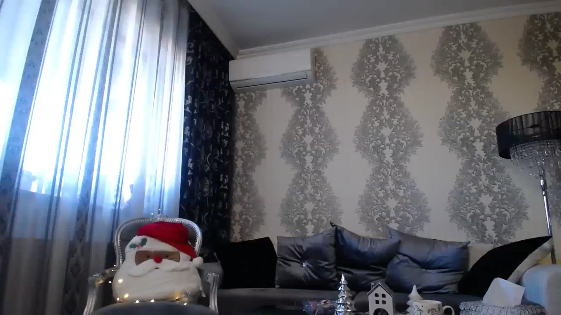 Gallery image thumbnail from SweetyKimmy's myfreecams stream on, 12/27/2023, 09:04 image 9 of 20