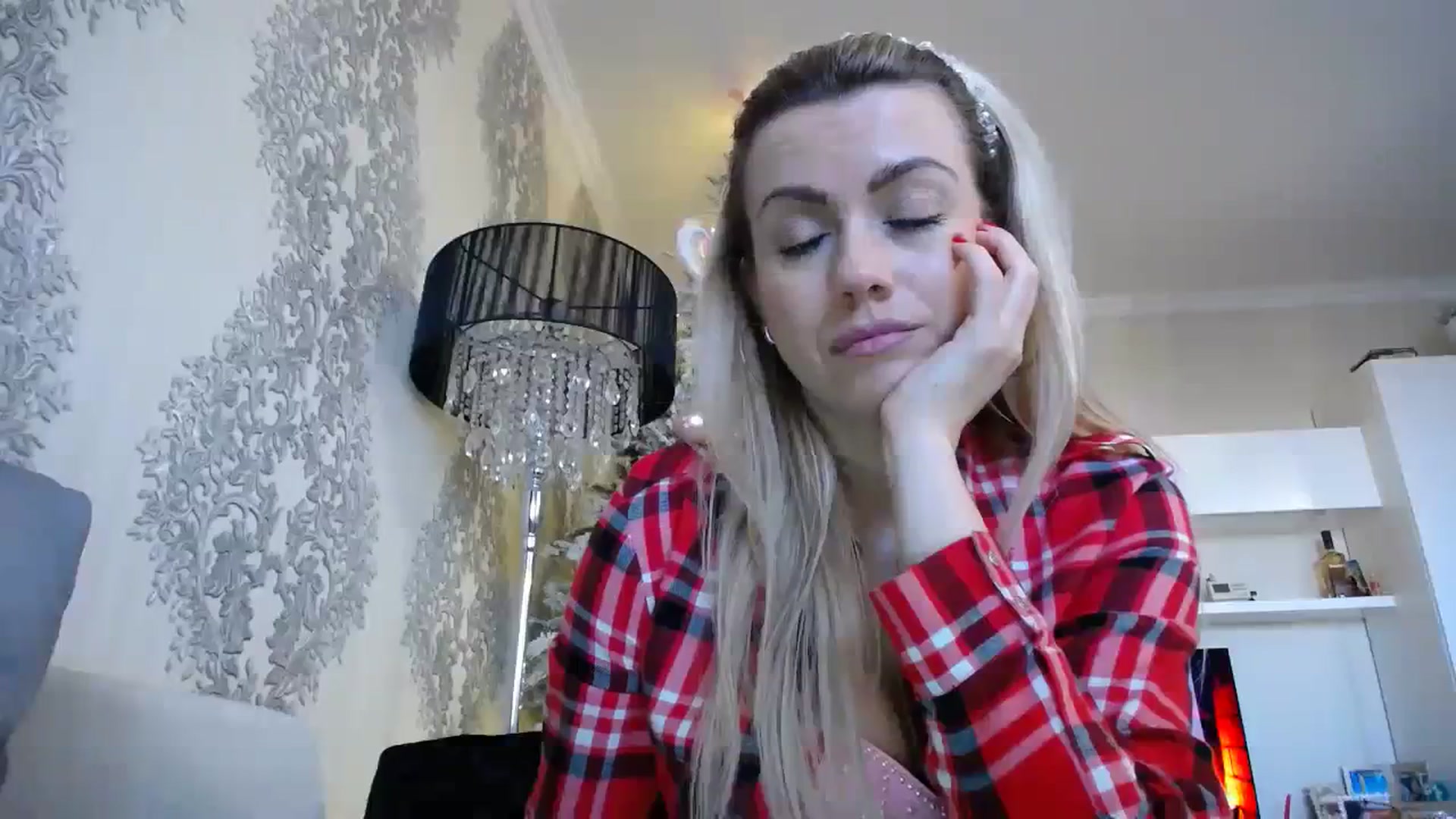 Gallery image thumbnail from SweetyKimmy's myfreecams stream on, 12/30/2023, 09:05 image 5 of 20