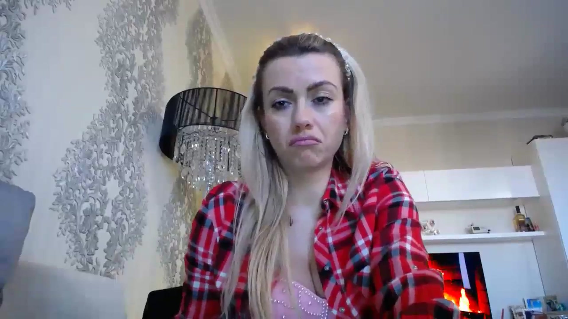 Gallery image thumbnail from SweetyKimmy's myfreecams stream on, 12/30/2023, 09:05 image 4 of 20