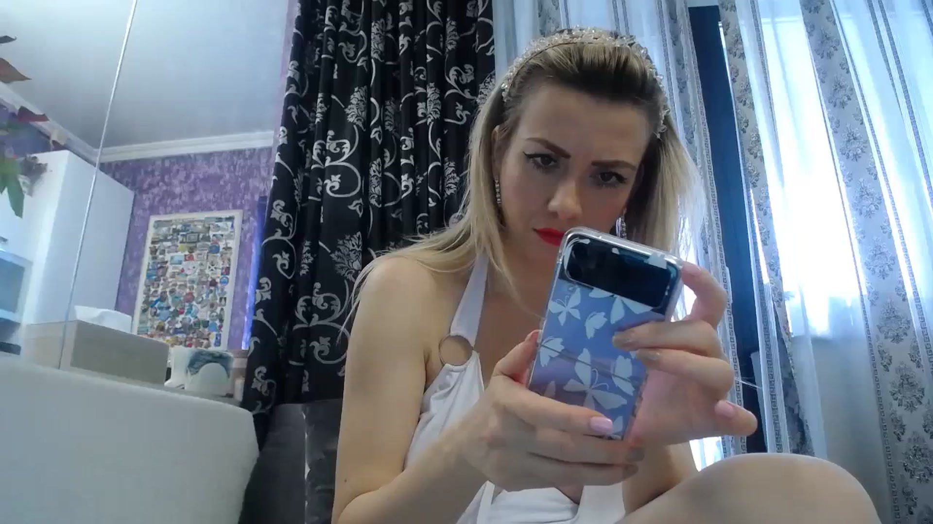 Gallery image thumbnail from SweetyKimmy's myfreecams stream on, 01/24/2024, 09:00 image 5 of 20