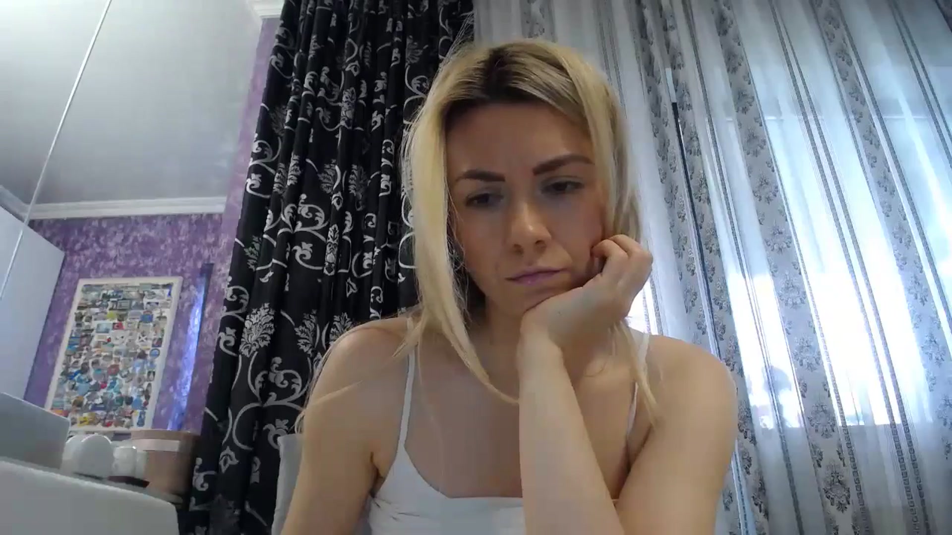 Gallery image thumbnail from SweetyKimmy's myfreecams stream on, 05/29/2024, 07:24 image 4 of 20