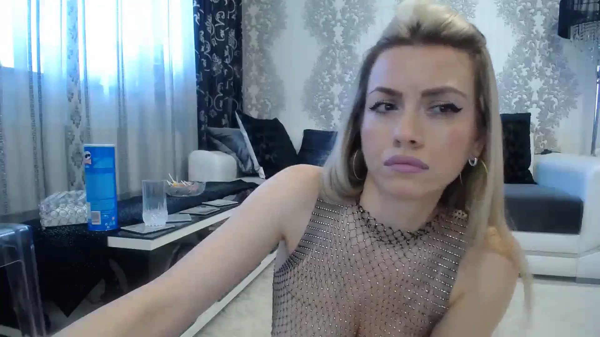 Gallery image thumbnail from SweetyKimmy's myfreecams stream on, 06/11/2024, 07:18 image 18 of 20