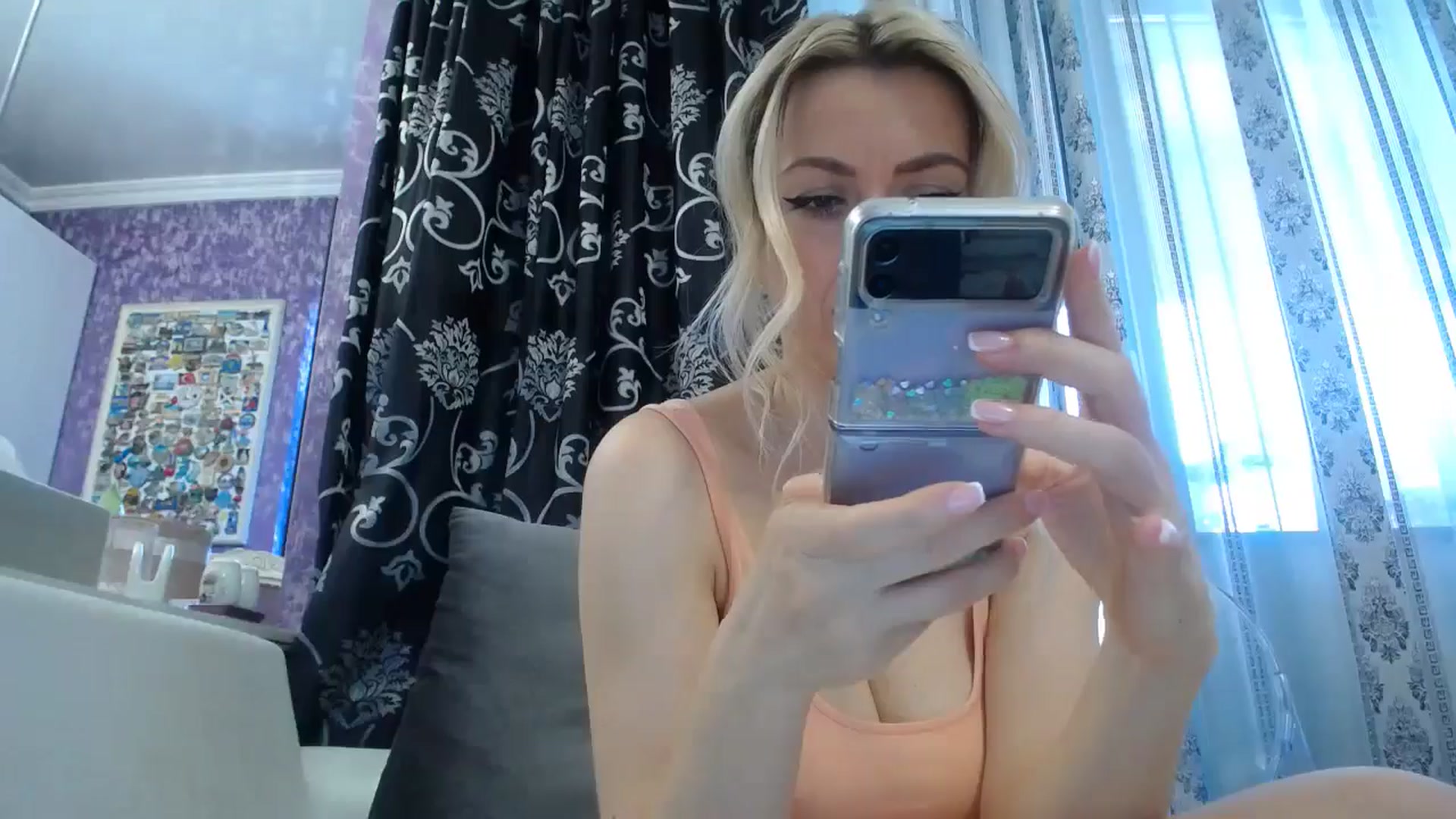 Gallery image thumbnail from SweetyKimmy's myfreecams stream on, 06/17/2024, 06:09 image 14 of 20