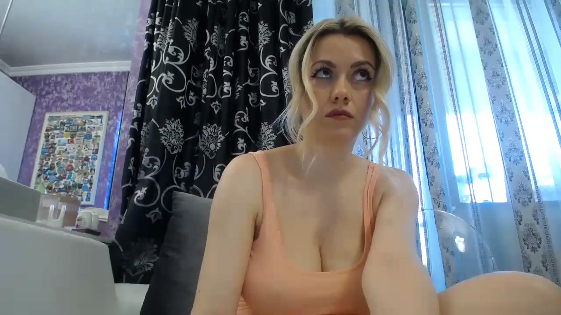Gallery image thumbnail from SweetyKimmy's myfreecams stream on, 06/17/2024, 06:09 image 17 of 20