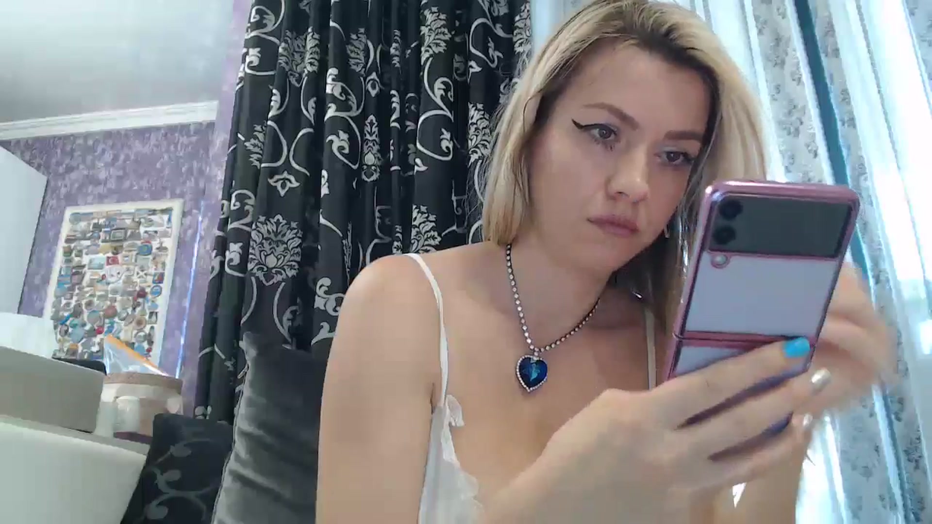 Gallery image thumbnail from SweetyKimmy's myfreecams stream on, 08/05/2024, 07:07 image 10 of 20