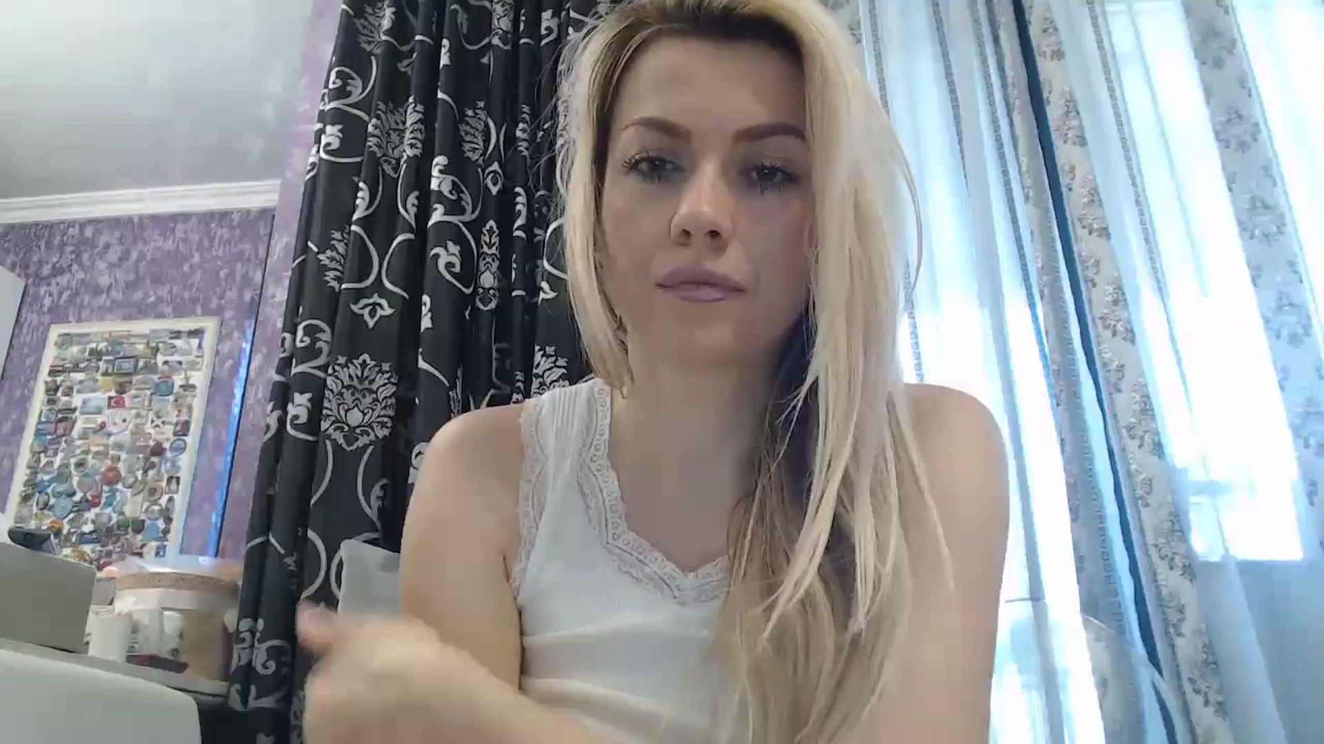 Gallery image thumbnail from SweetyKimmy's myfreecams stream on, 08/12/2024, 05:37 image 1 of 20