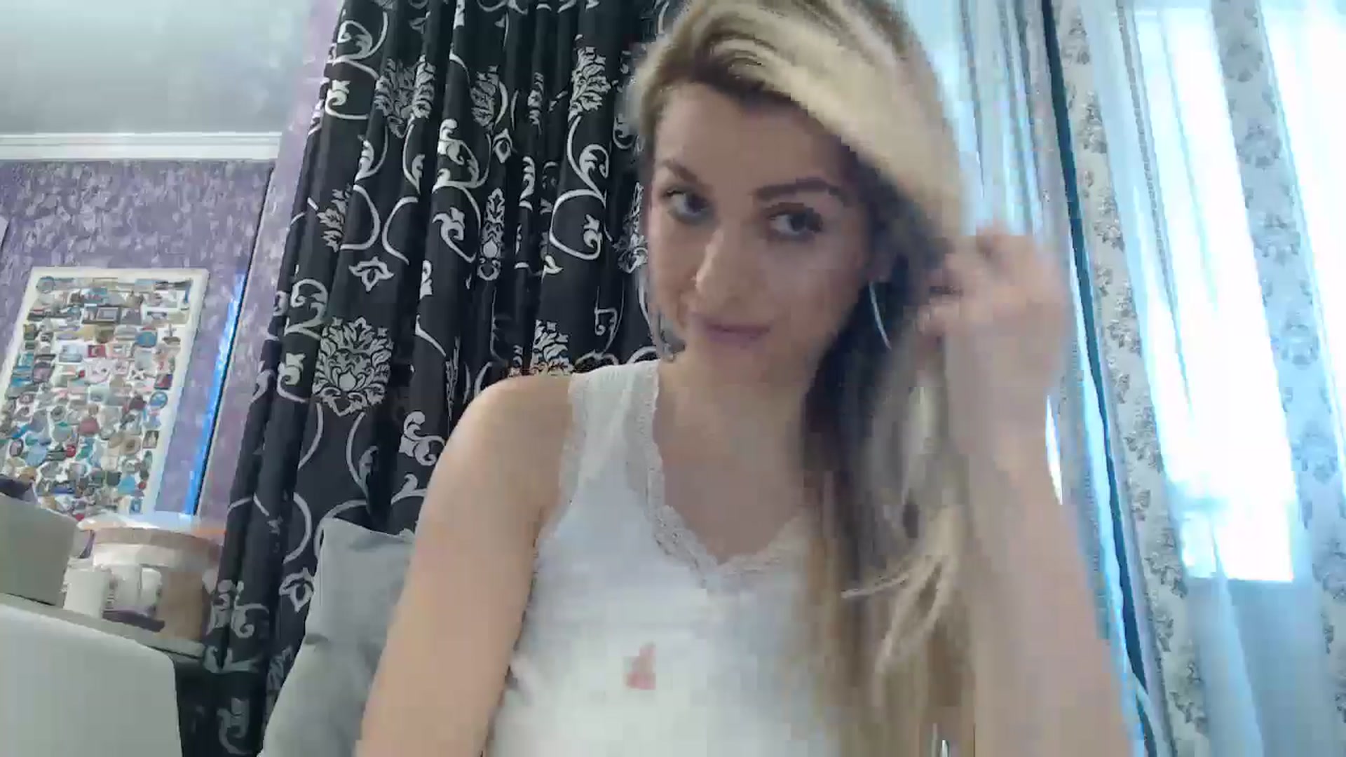 Gallery image thumbnail from SweetyKimmy's myfreecams stream on, 08/12/2024, 05:37 image 8 of 20