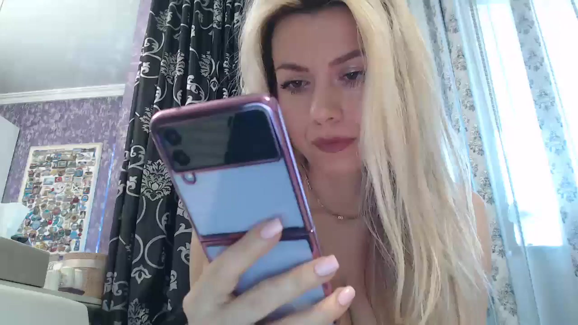Gallery image thumbnail from SweetyKimmy's myfreecams stream on, 08/15/2024, 07:08 image 2 of 20