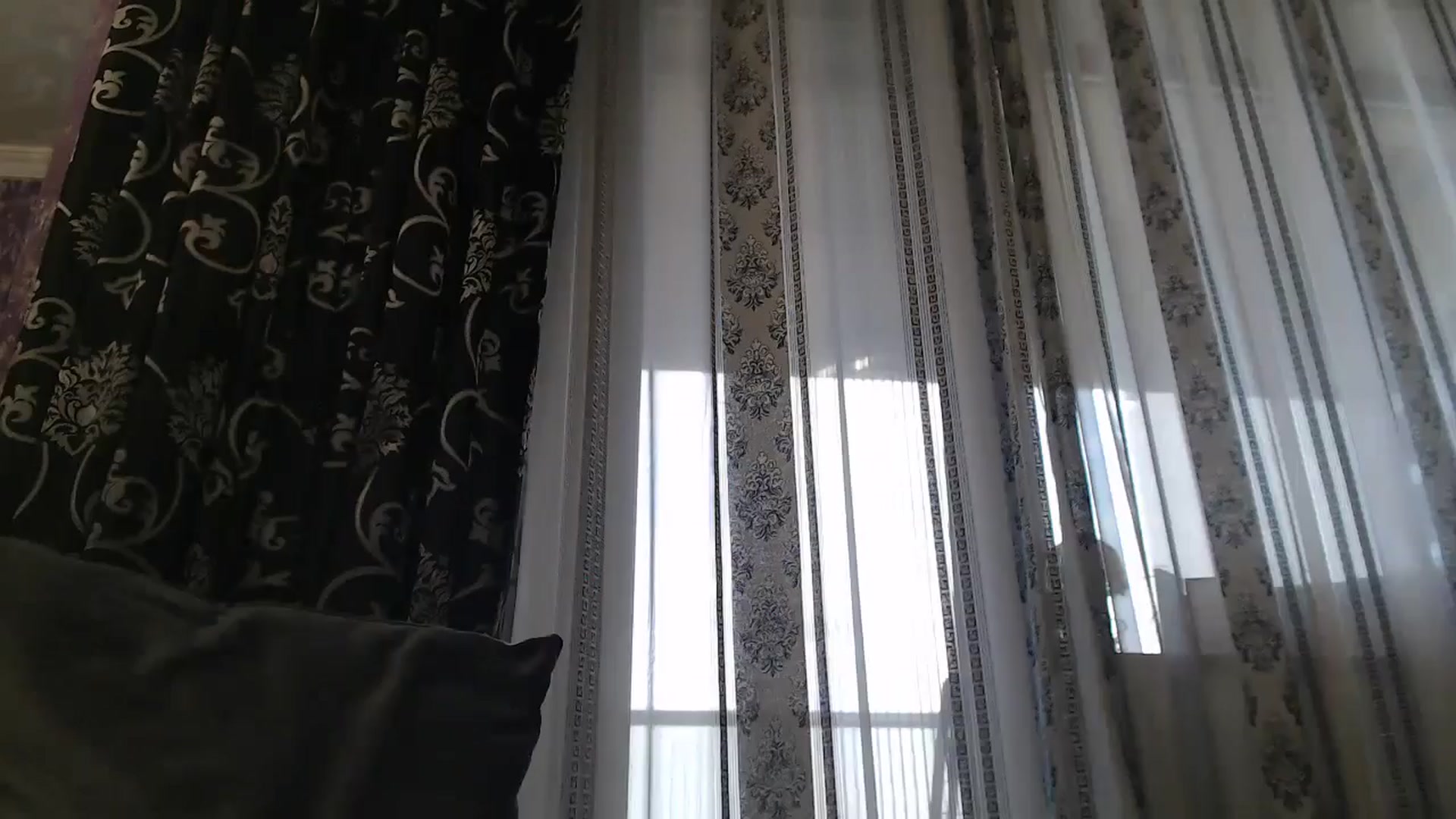 Gallery image thumbnail from SweetyKimmy's myfreecams stream on, 08/29/2024, 07:06 image 4 of 20