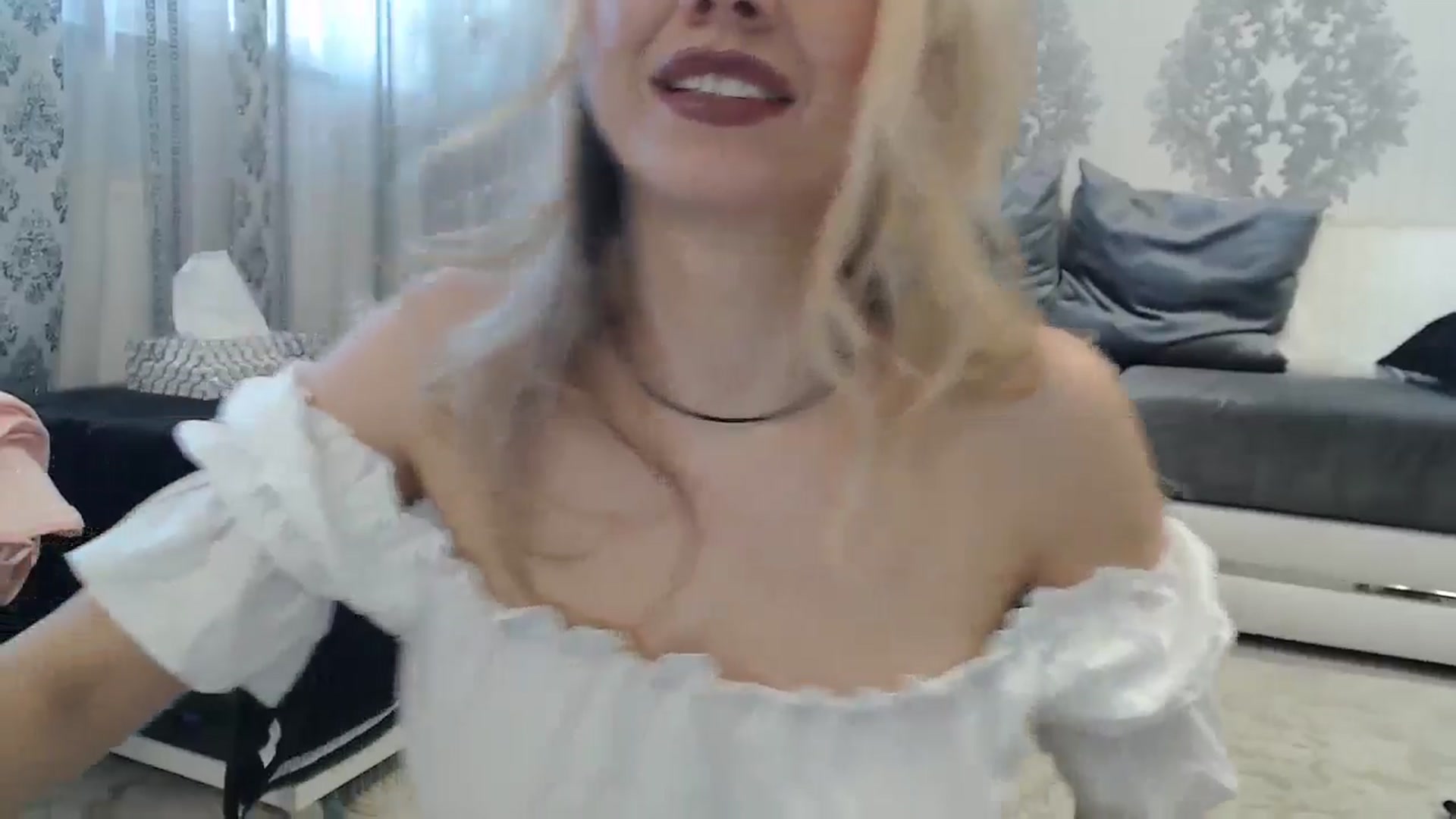 Gallery image thumbnail from SweetyKimmy's myfreecams stream on, 10/07/2024, 06:15 image 17 of 20
