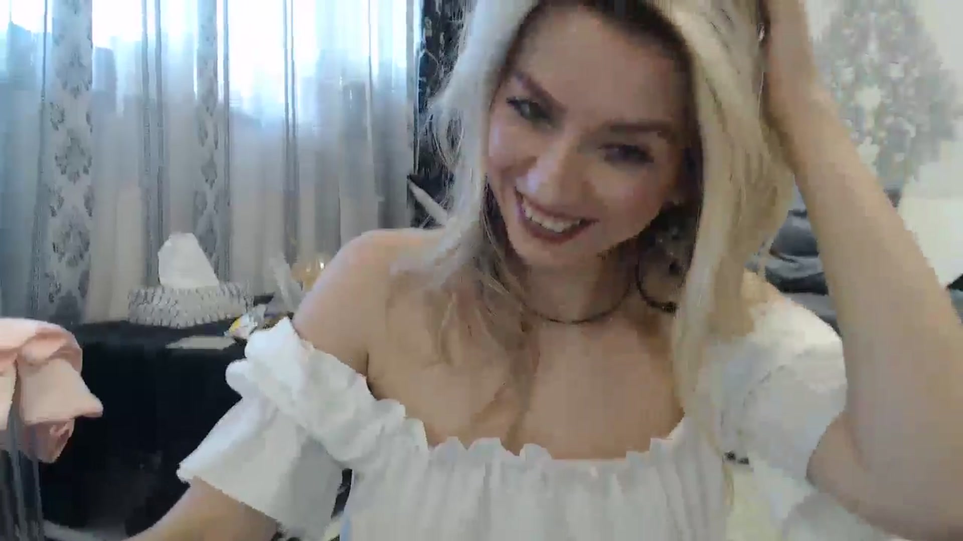 Gallery image thumbnail from SweetyKimmy's myfreecams stream on, 10/07/2024, 06:15 image 7 of 20