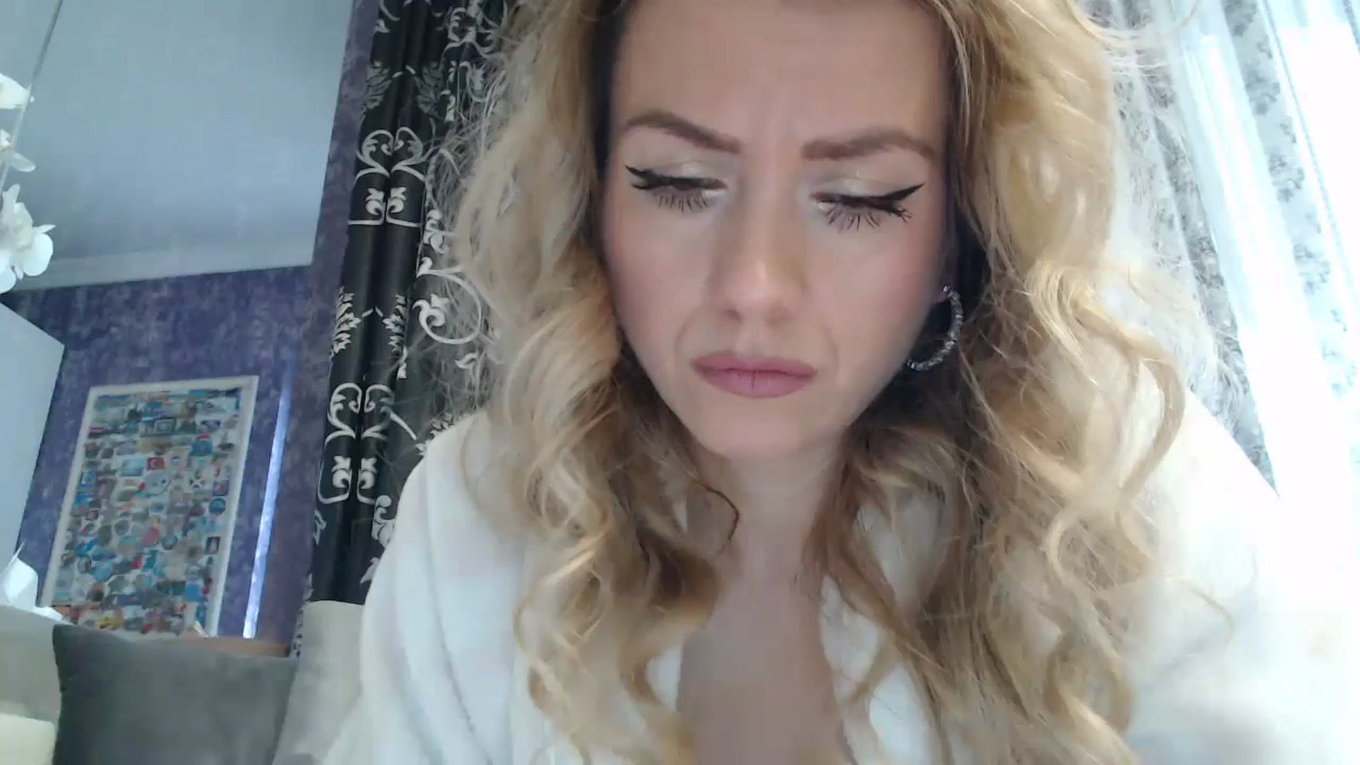 Gallery image thumbnail from SweetyKimmy's myfreecams stream on, 10/14/2024, 07:14 image 20 of 20