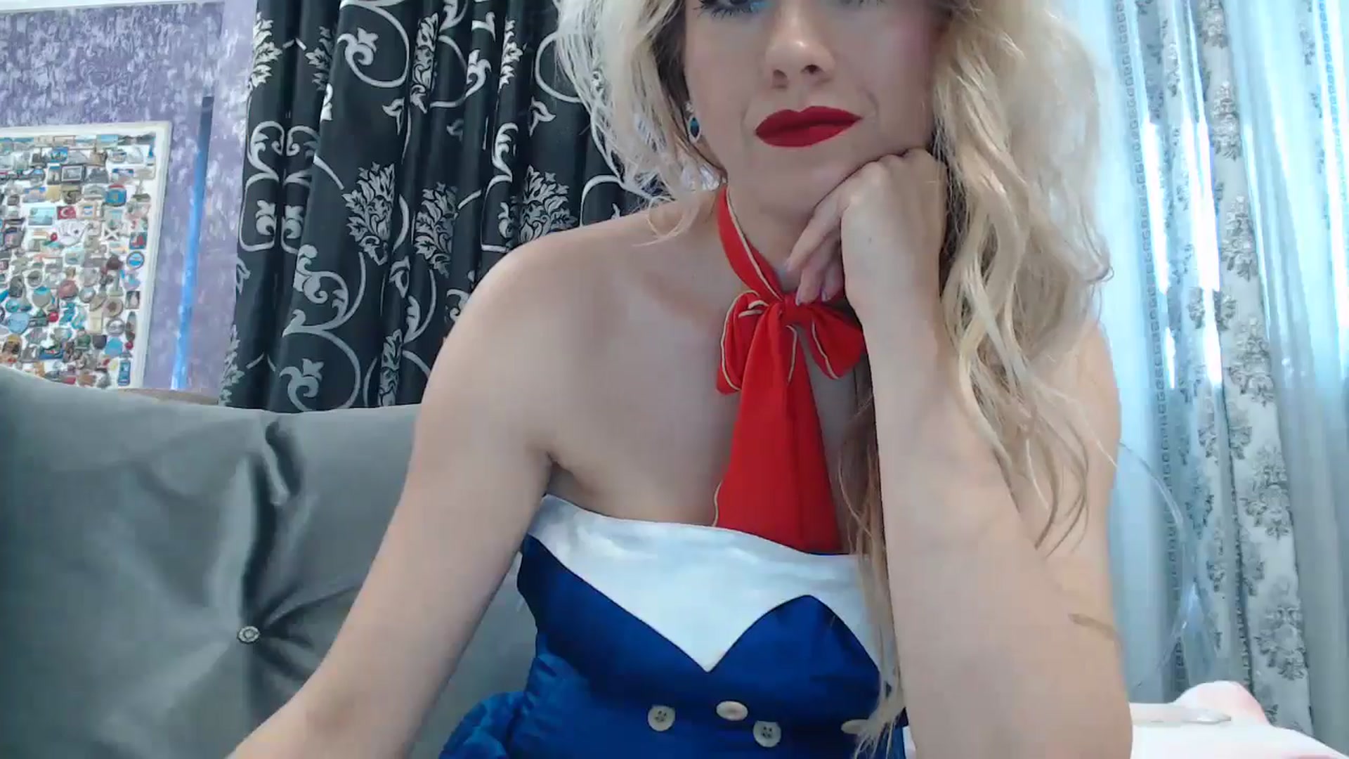Gallery image thumbnail from SweetyKimmy's myfreecams stream on, 10/16/2024, 07:16 image 4 of 20