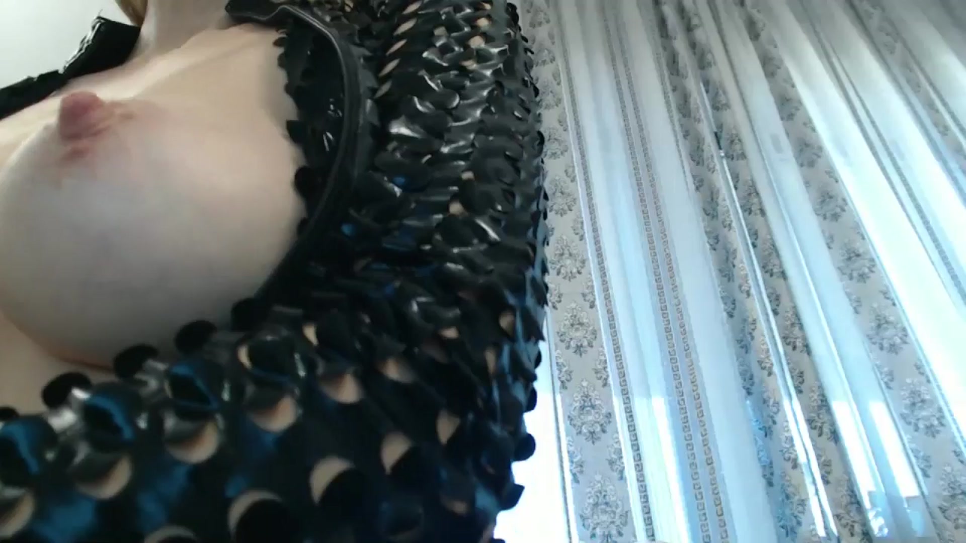 Gallery image thumbnail from SweetyKimmy's myfreecams stream on, 10/21/2024, 06:25 image 12 of 20