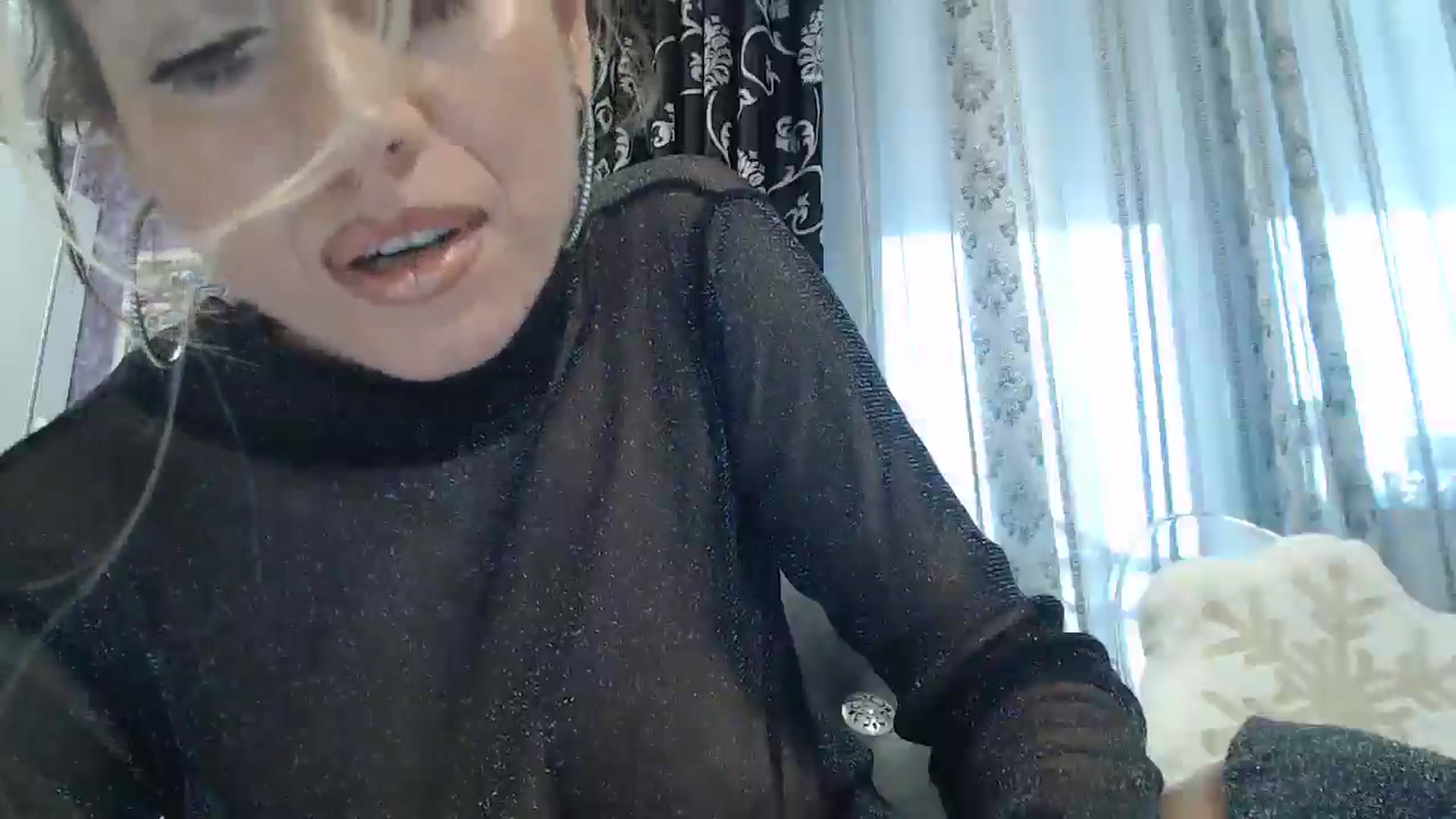 Gallery image thumbnail from SweetyKimmy's myfreecams stream on, 11/15/2024, 07:54 image 12 of 20