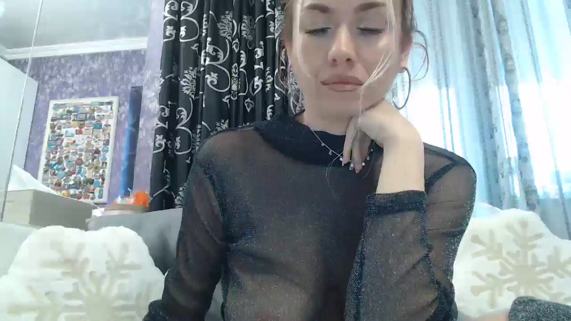 Gallery image thumbnail from SweetyKimmy's myfreecams stream on, 11/15/2024, 07:54 image 18 of 20