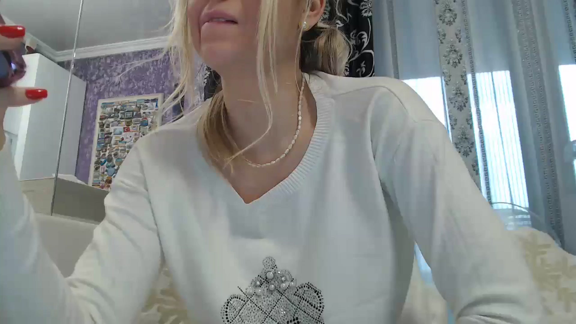 Gallery image thumbnail from SweetyKimmy's myfreecams stream on, 11/27/2024, 07:32 image 13 of 20