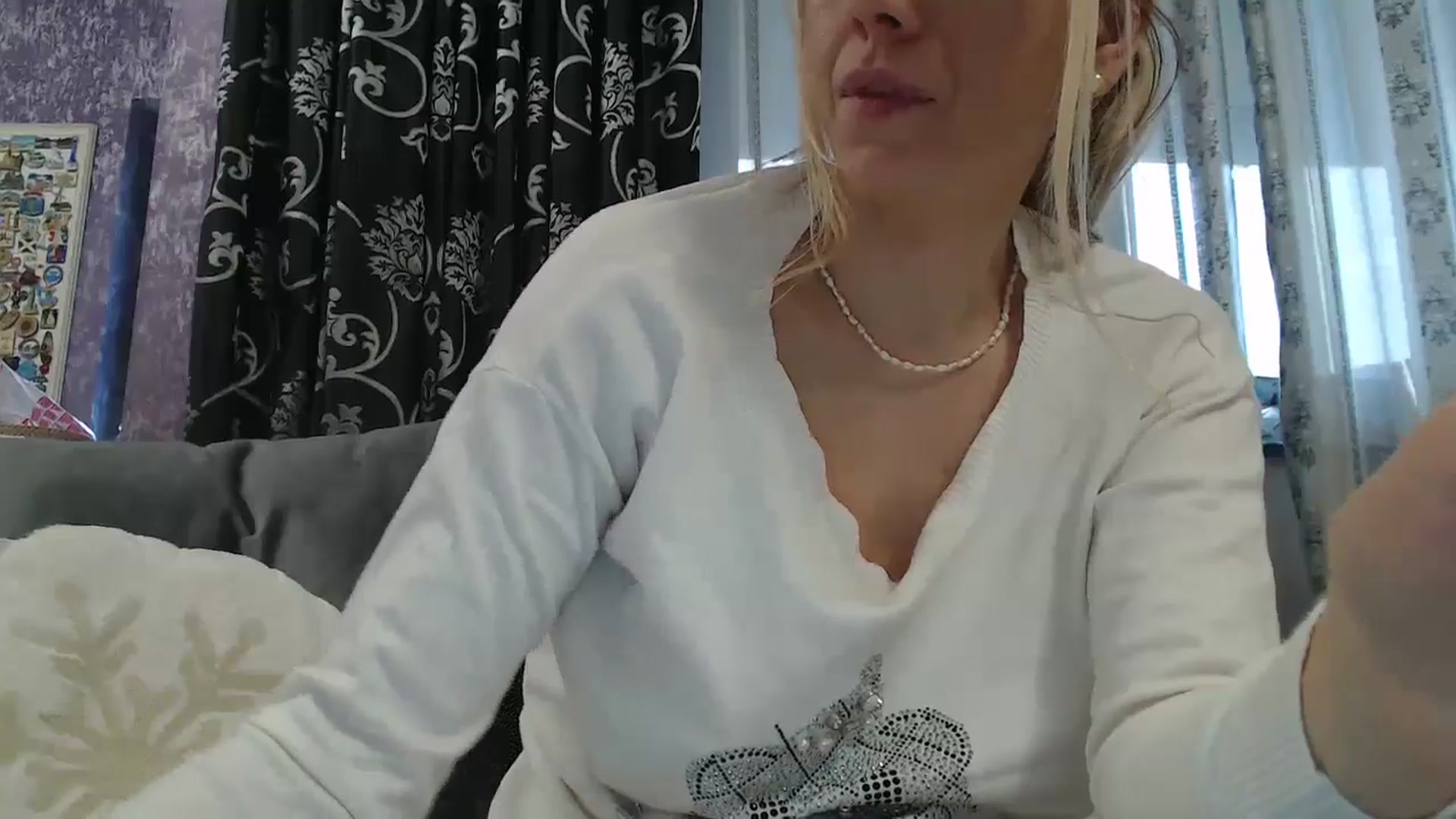 Gallery image thumbnail from SweetyKimmy's myfreecams stream on, 11/27/2024, 07:32 image 20 of 20