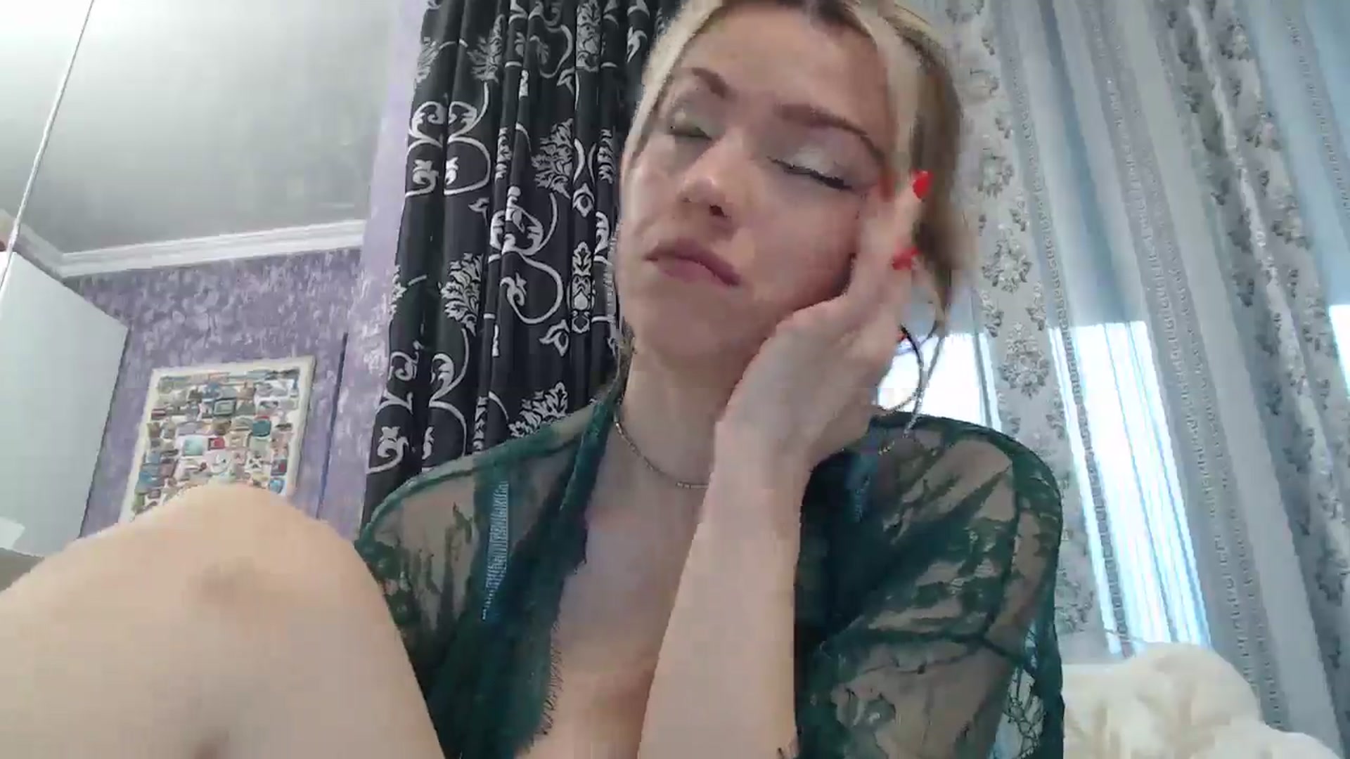 Gallery image thumbnail from SweetyKimmy's myfreecams stream on, 11/29/2024, 06:59 image 14 of 20