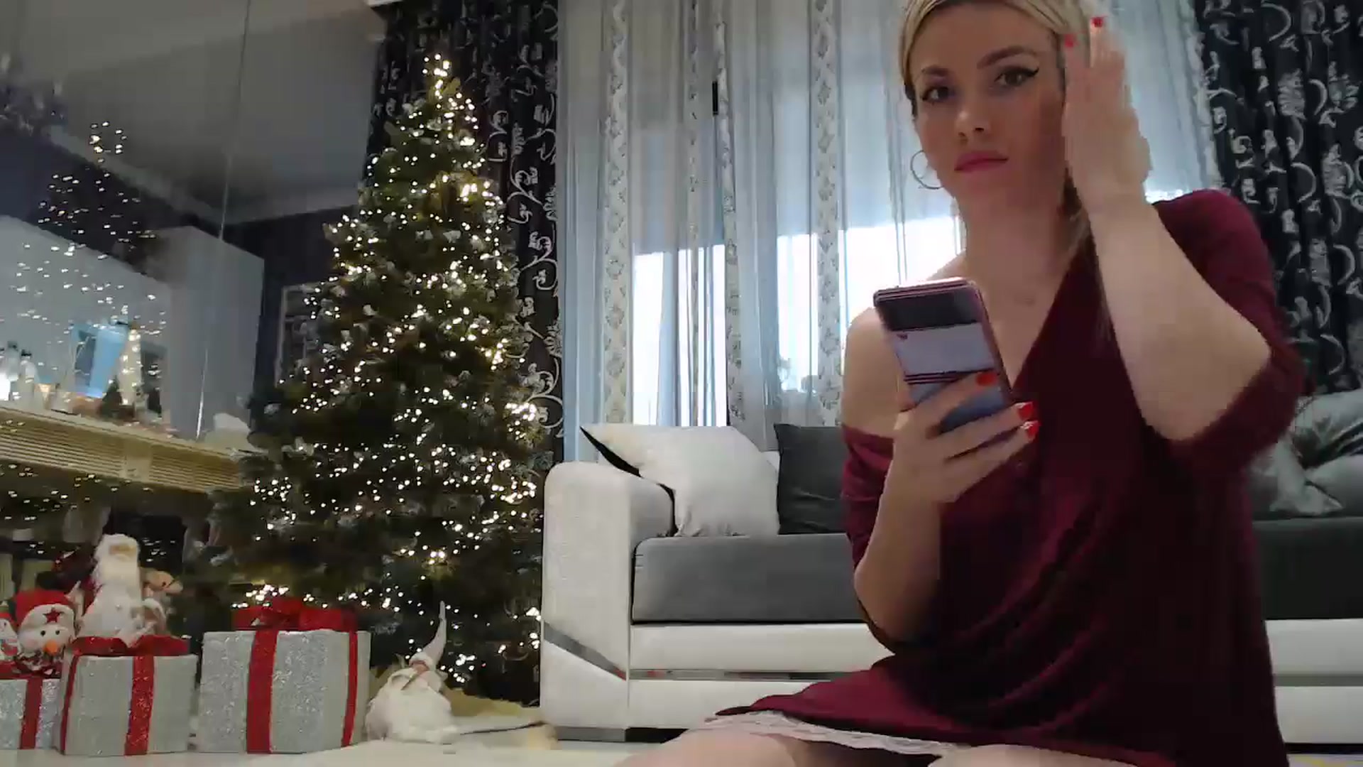 Gallery image thumbnail from SweetyKimmy's myfreecams stream on, 12/10/2024, 08:32 image 14 of 20