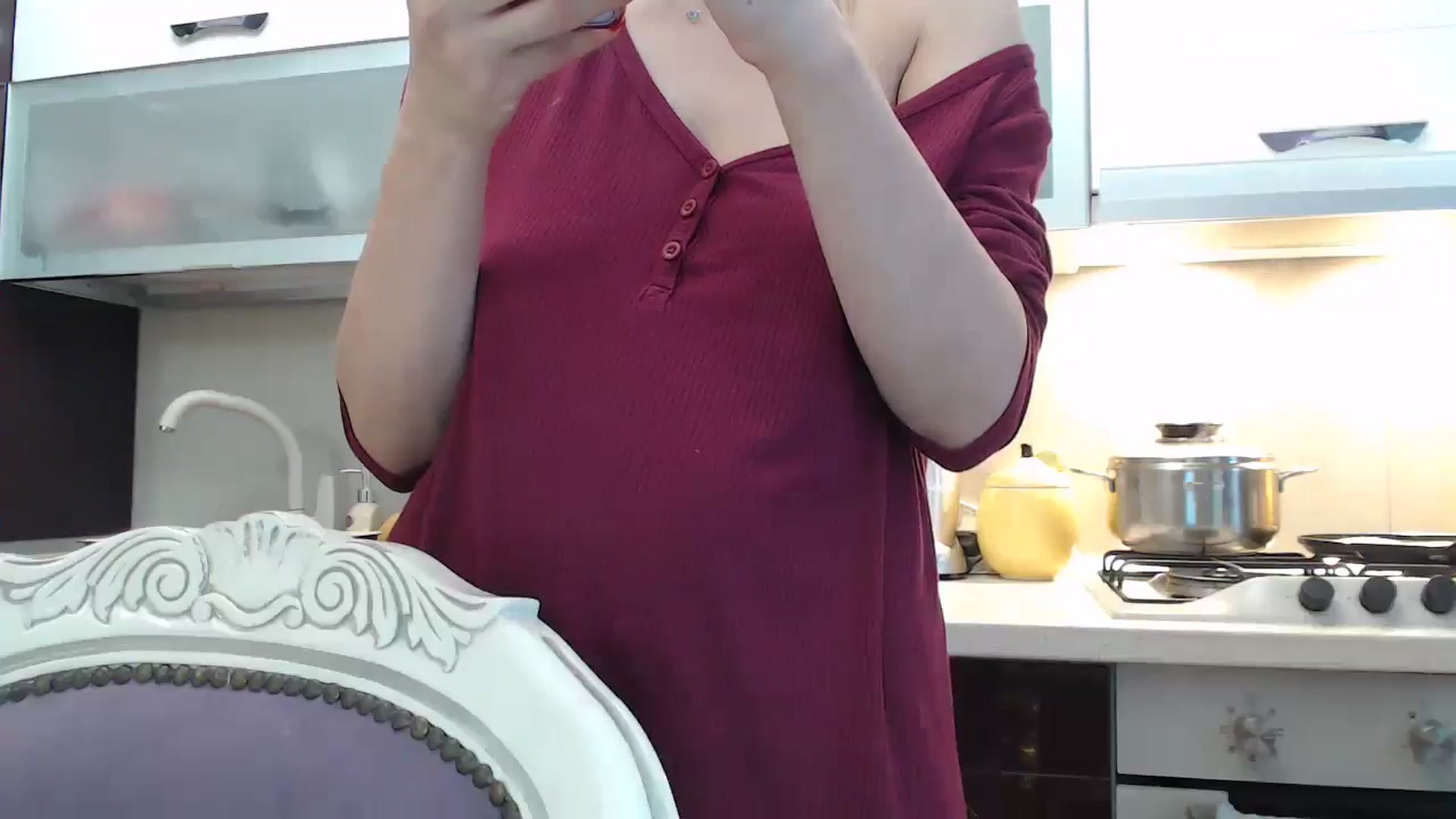 Gallery image thumbnail from SweetyKimmy's myfreecams stream on, 12/10/2024, 09:24 image 17 of 20