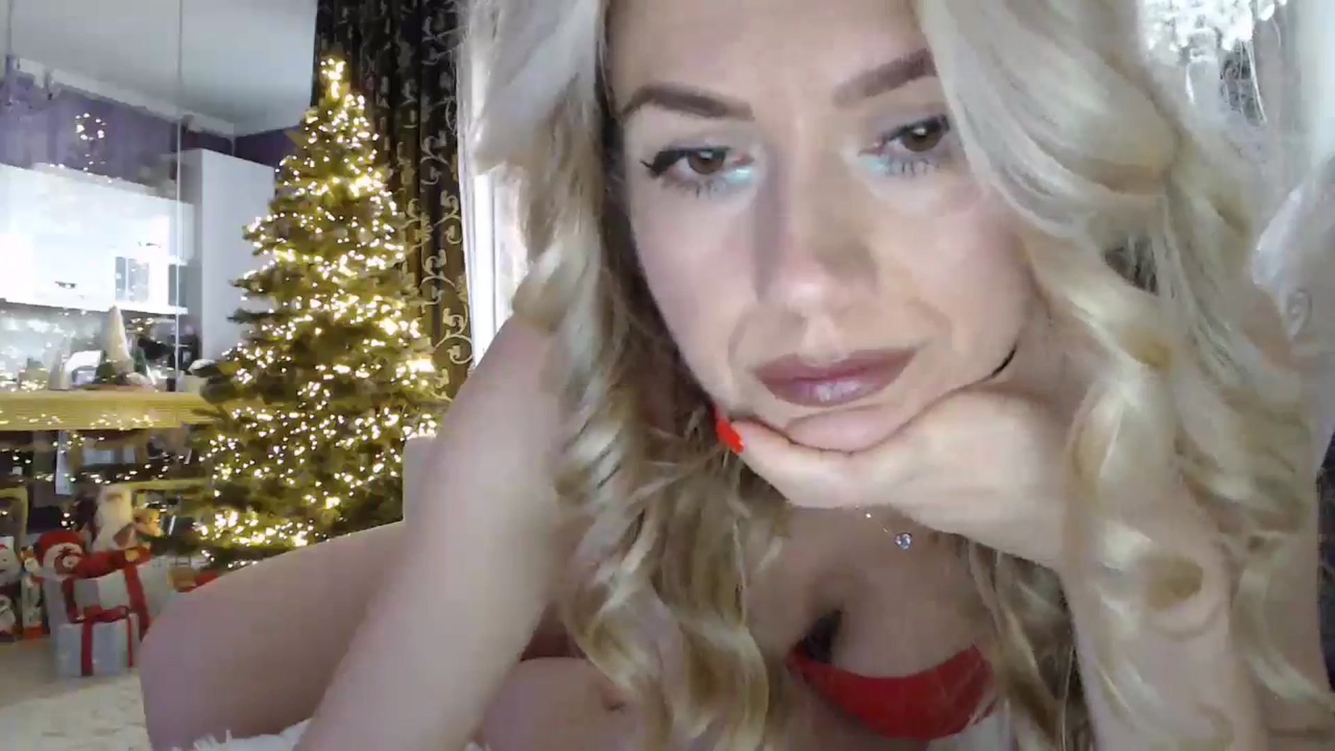 Gallery image thumbnail from SweetyKimmy's myfreecams stream on, 12/11/2024, 08:49 image 14 of 20