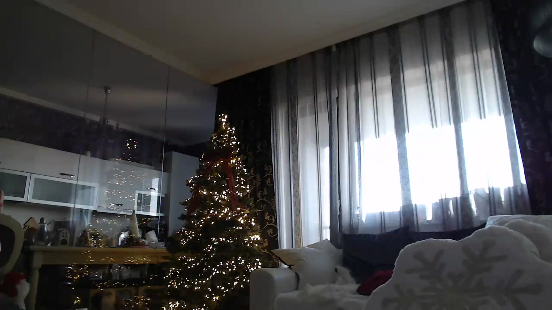 Gallery image thumbnail from SweetyKimmy's myfreecams stream on, 12/17/2024, 08:13 image 8 of 20