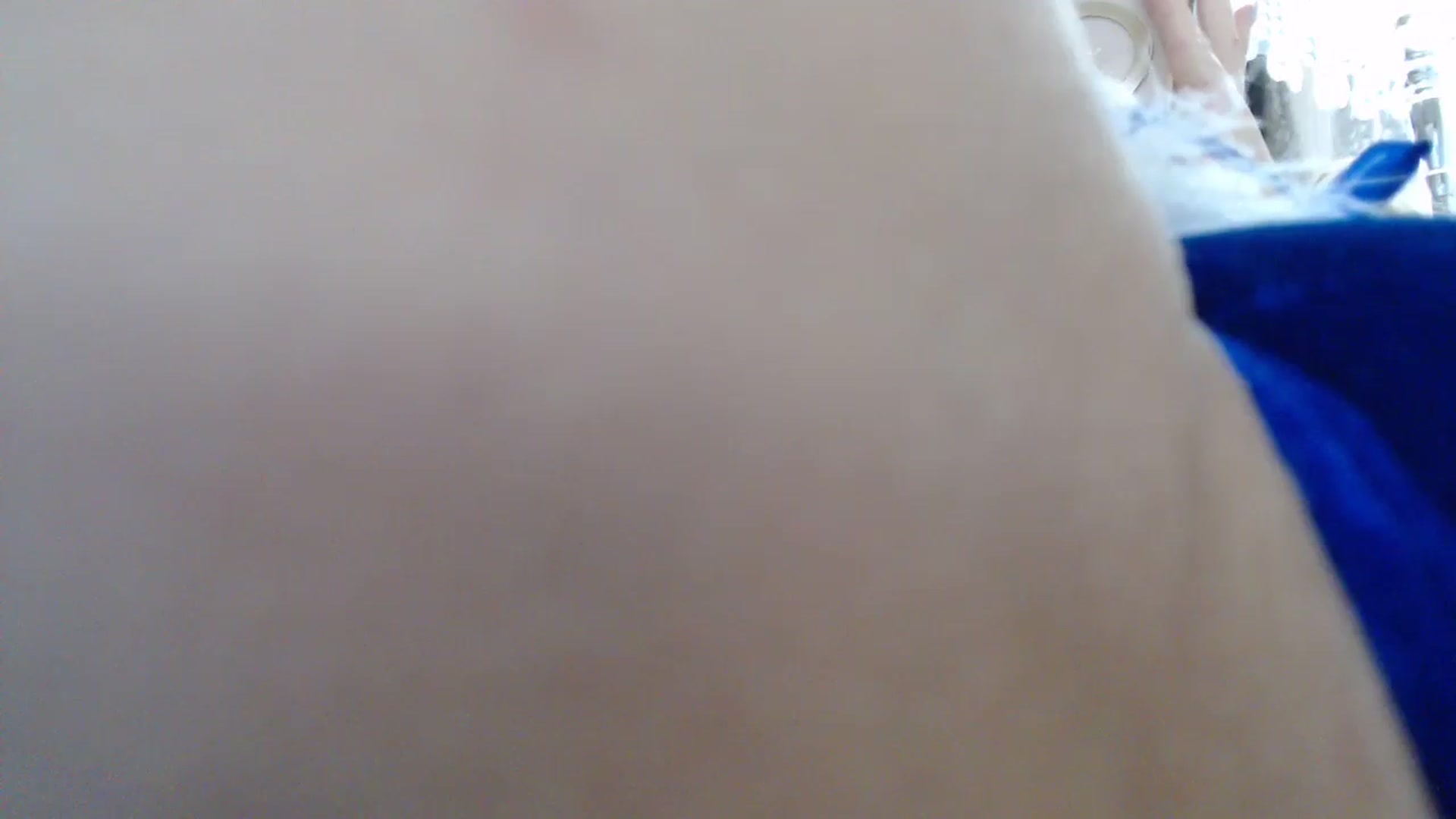 Gallery image thumbnail from SweetyKimmy's myfreecams stream on, 12/18/2024, 07:25 image 15 of 20