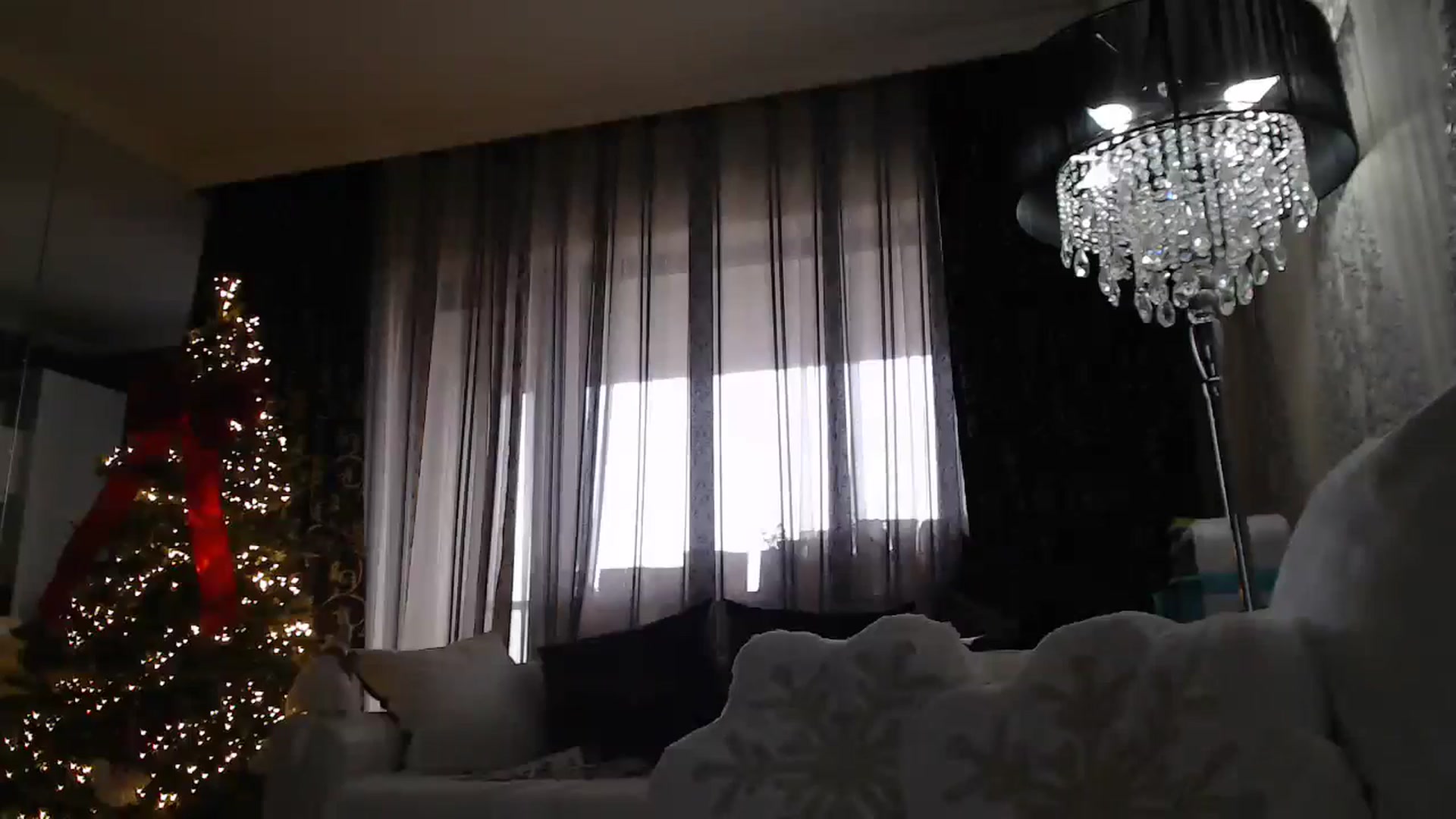 Gallery image thumbnail from SweetyKimmy's myfreecams stream on, 12/22/2024, 07:58 image 19 of 20