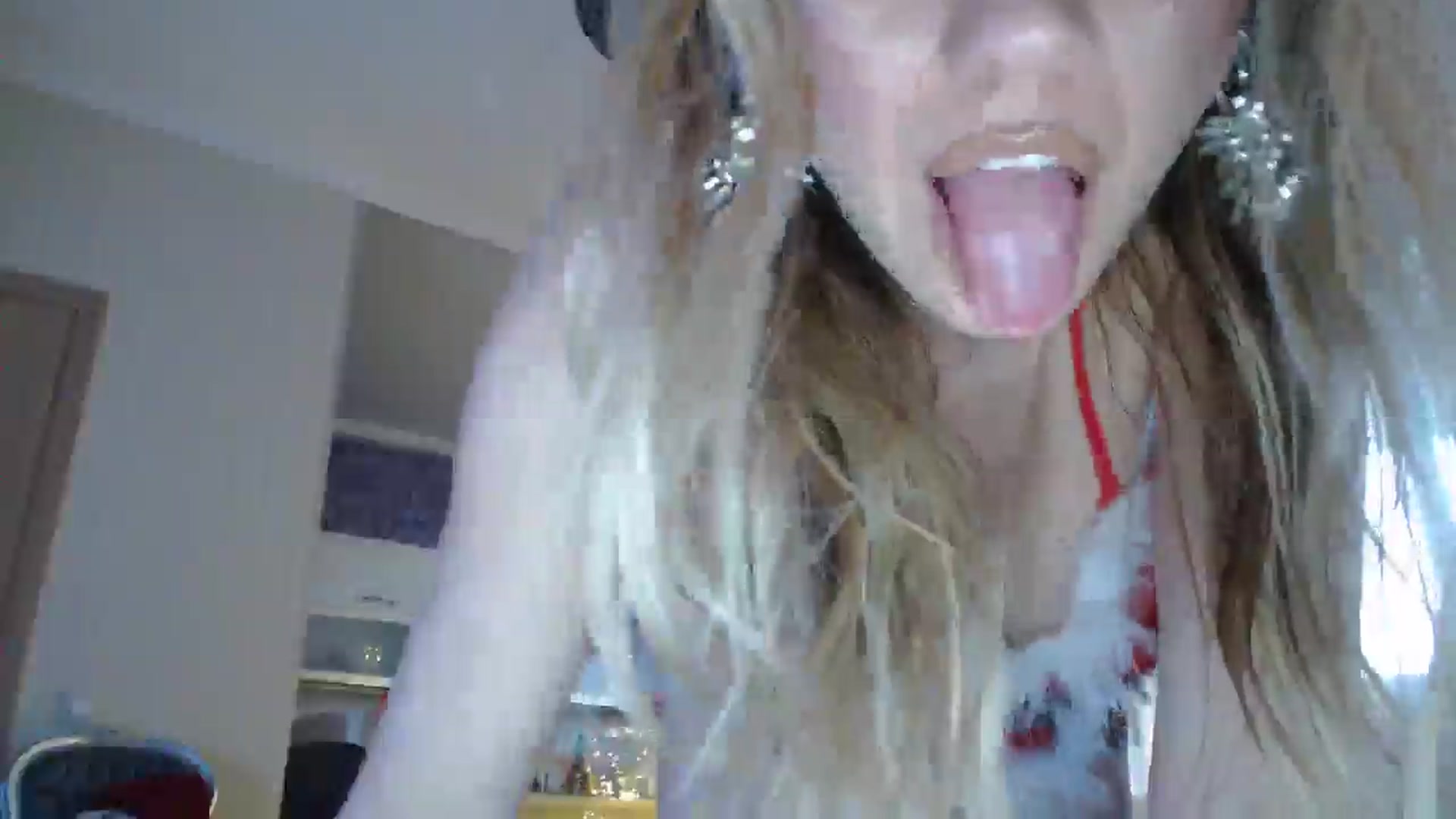 Gallery image thumbnail from SweetyKimmy's myfreecams stream on, 12/23/2024, 06:33 image 17 of 20